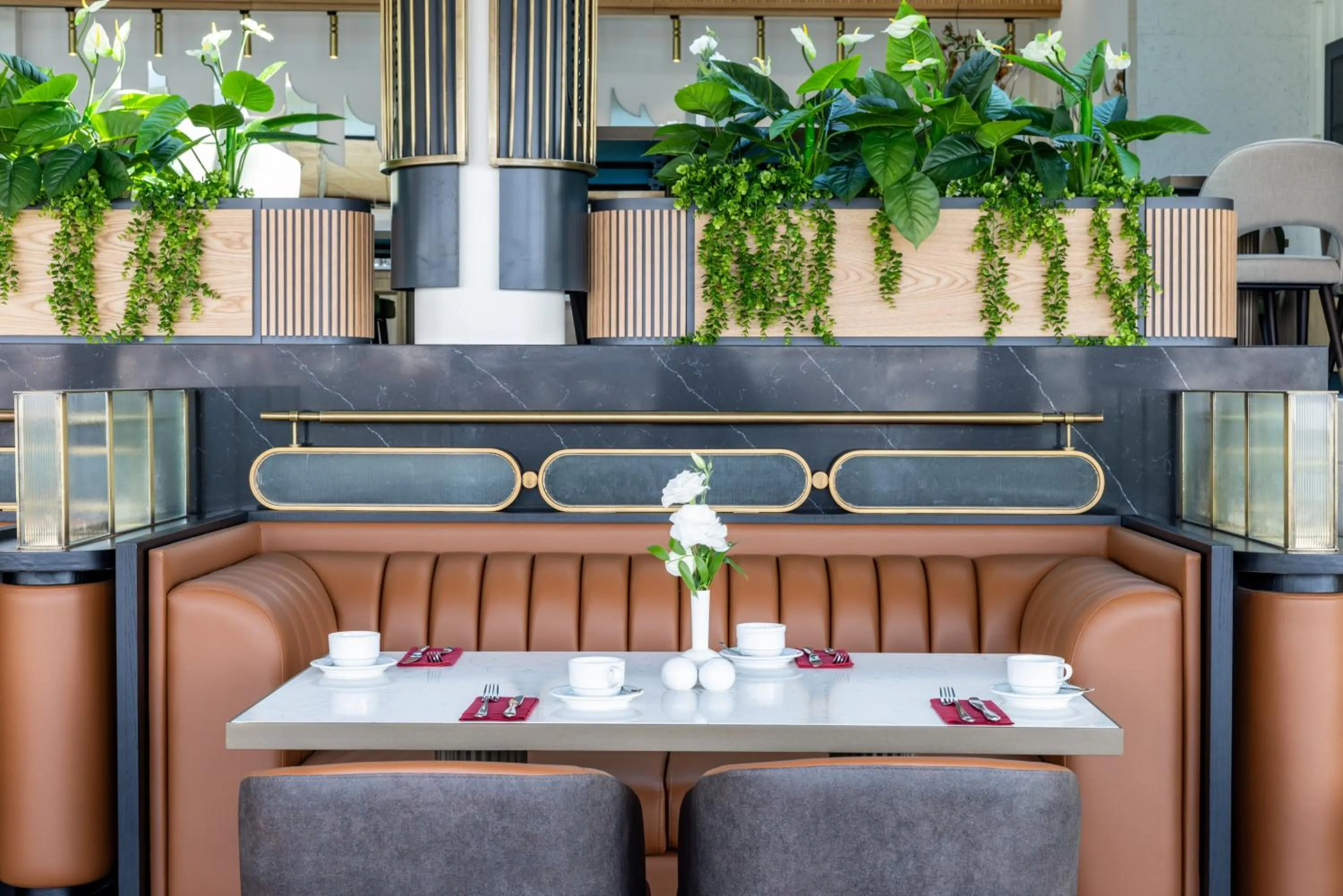 Restaurant/places to eat in Clarion Hotel Golden Horn