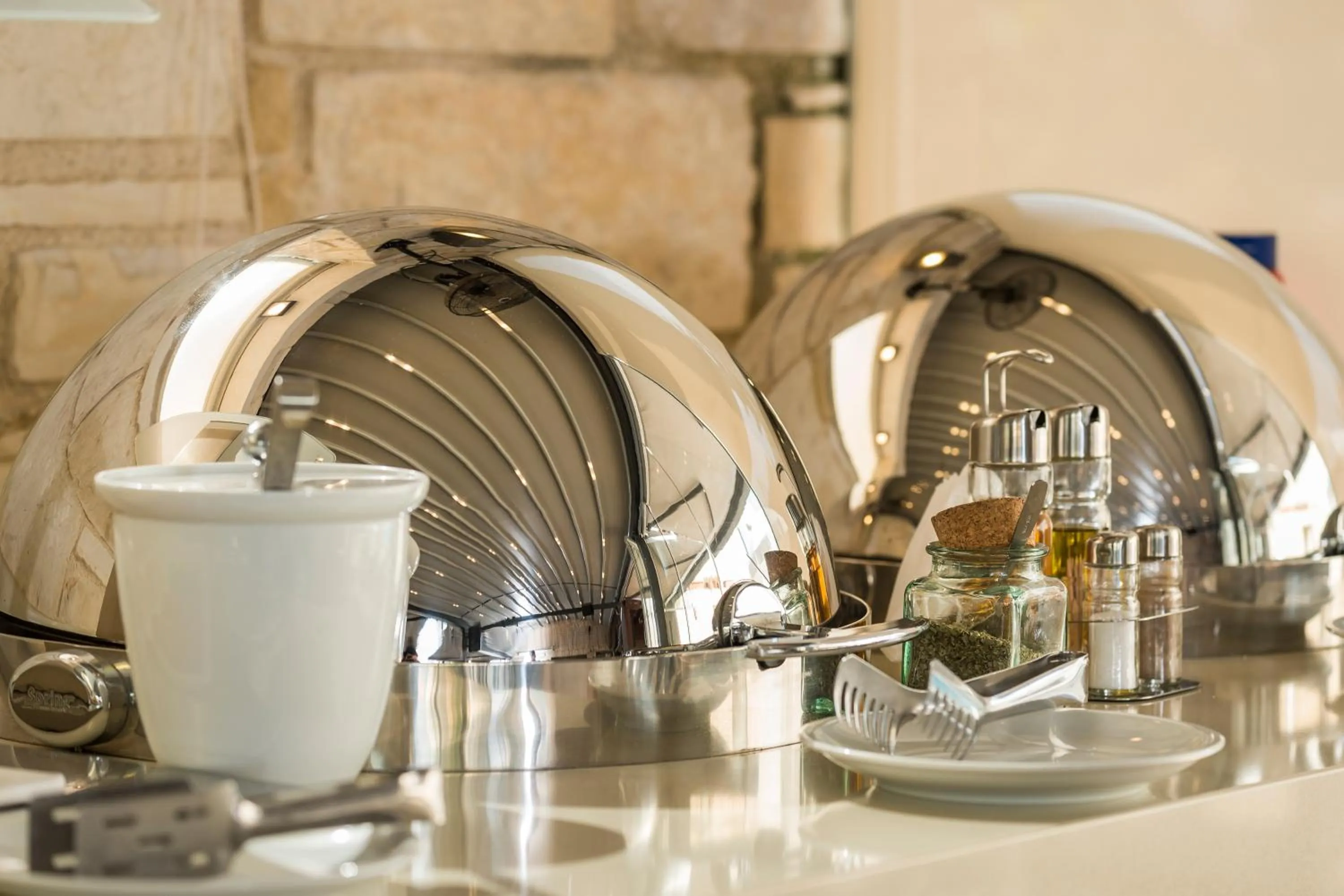 Breakfast in Minos Village