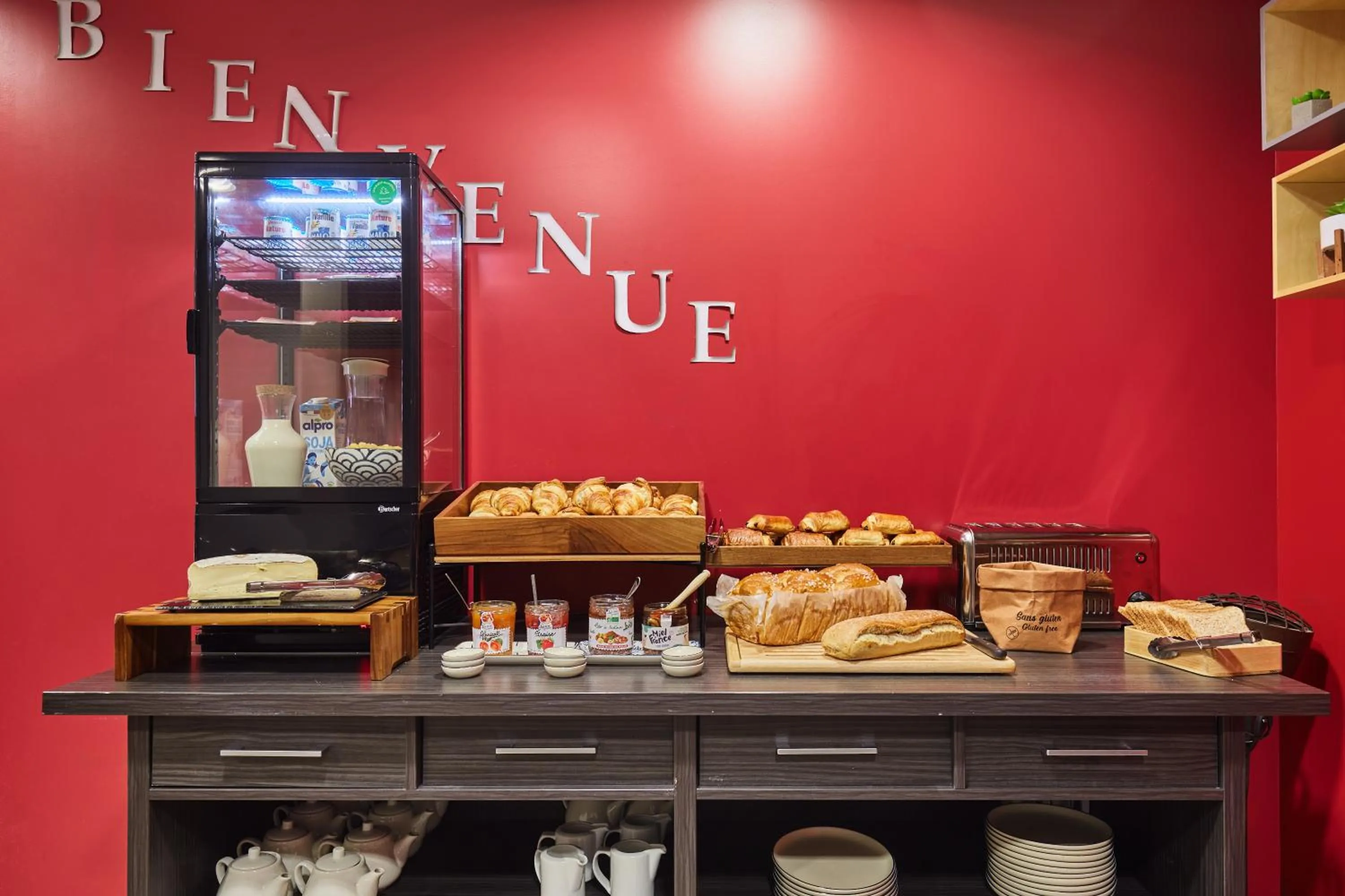 Breakfast in Résidence Odalys Paris Rueil