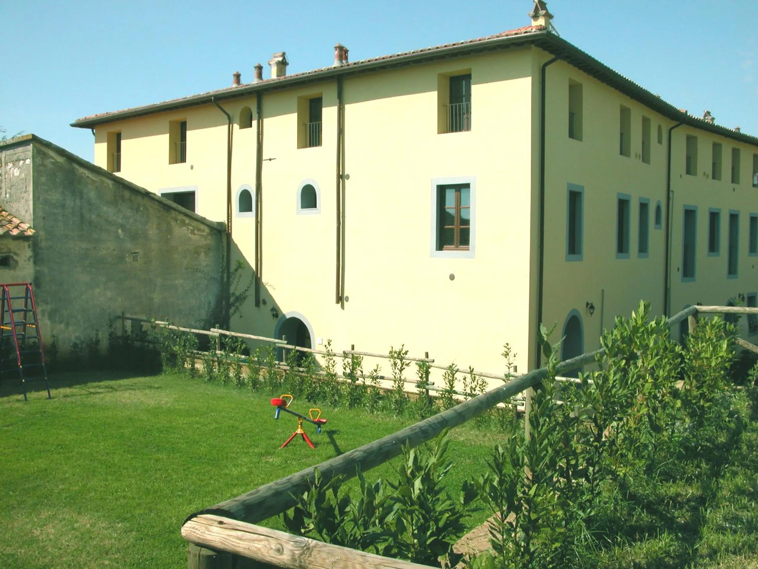 Property building in Residence Giuly Rosselmini