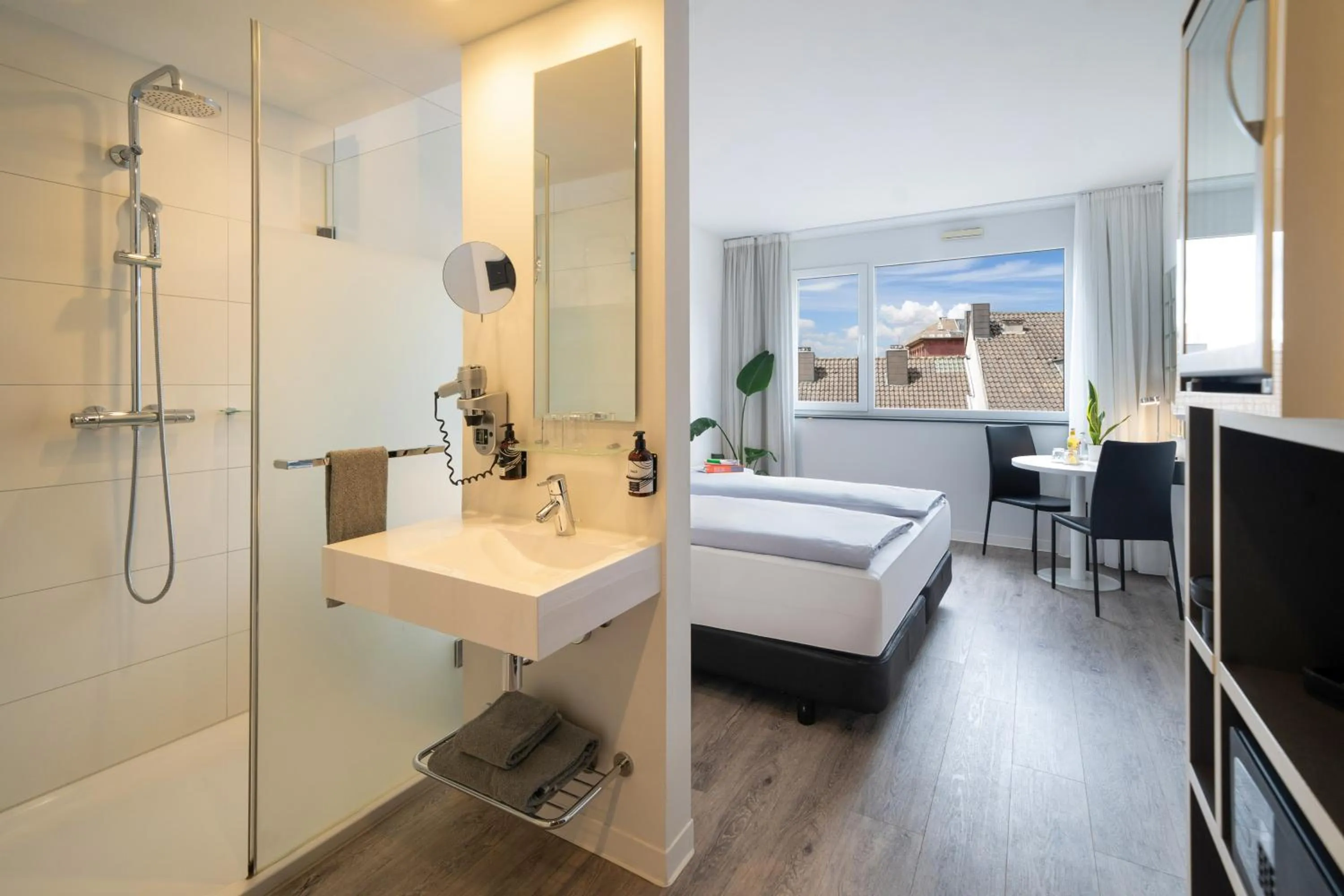 Bed in INNSiDE by Meliá Aachen