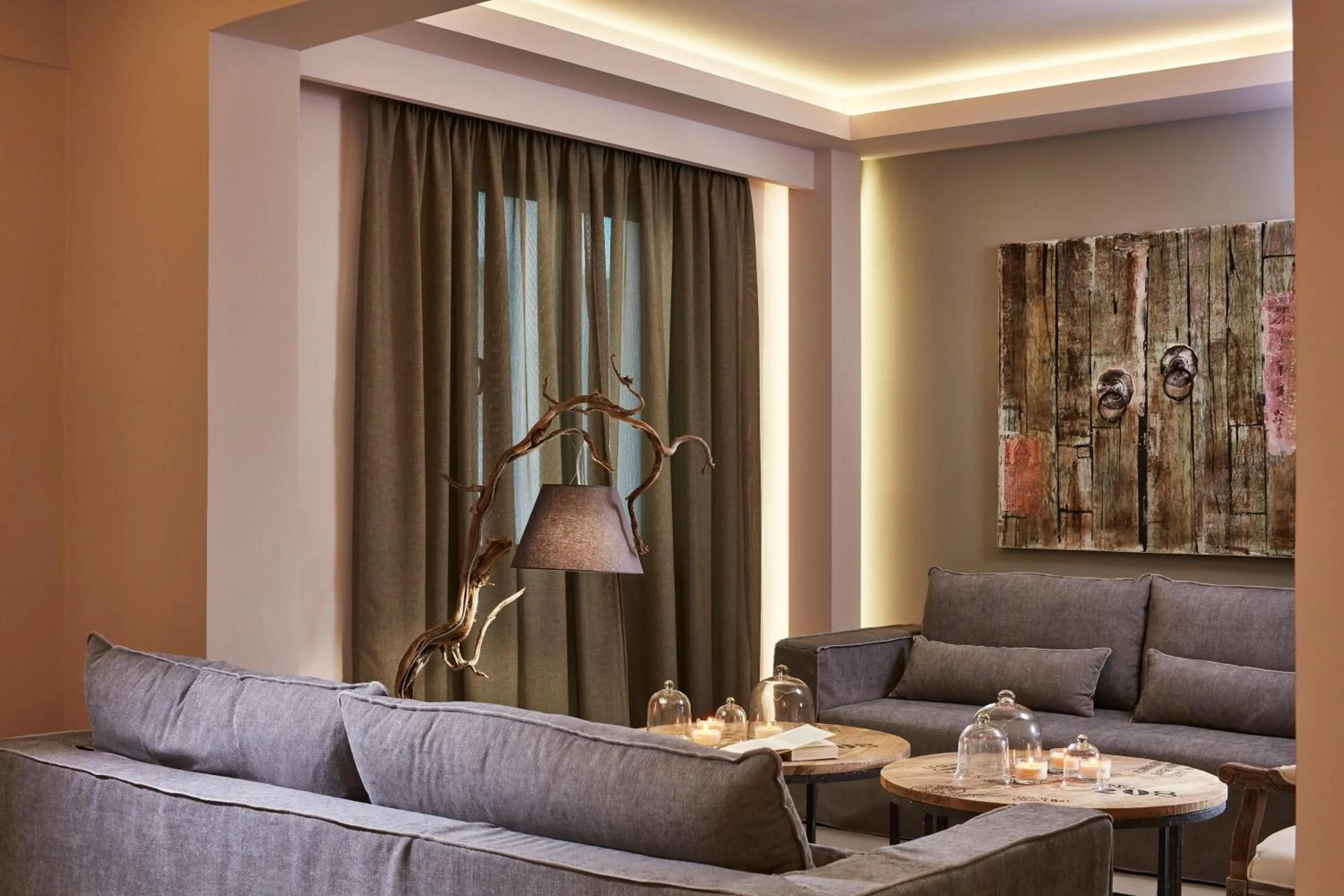 Lobby or reception in The Gardens Gallery Hotel