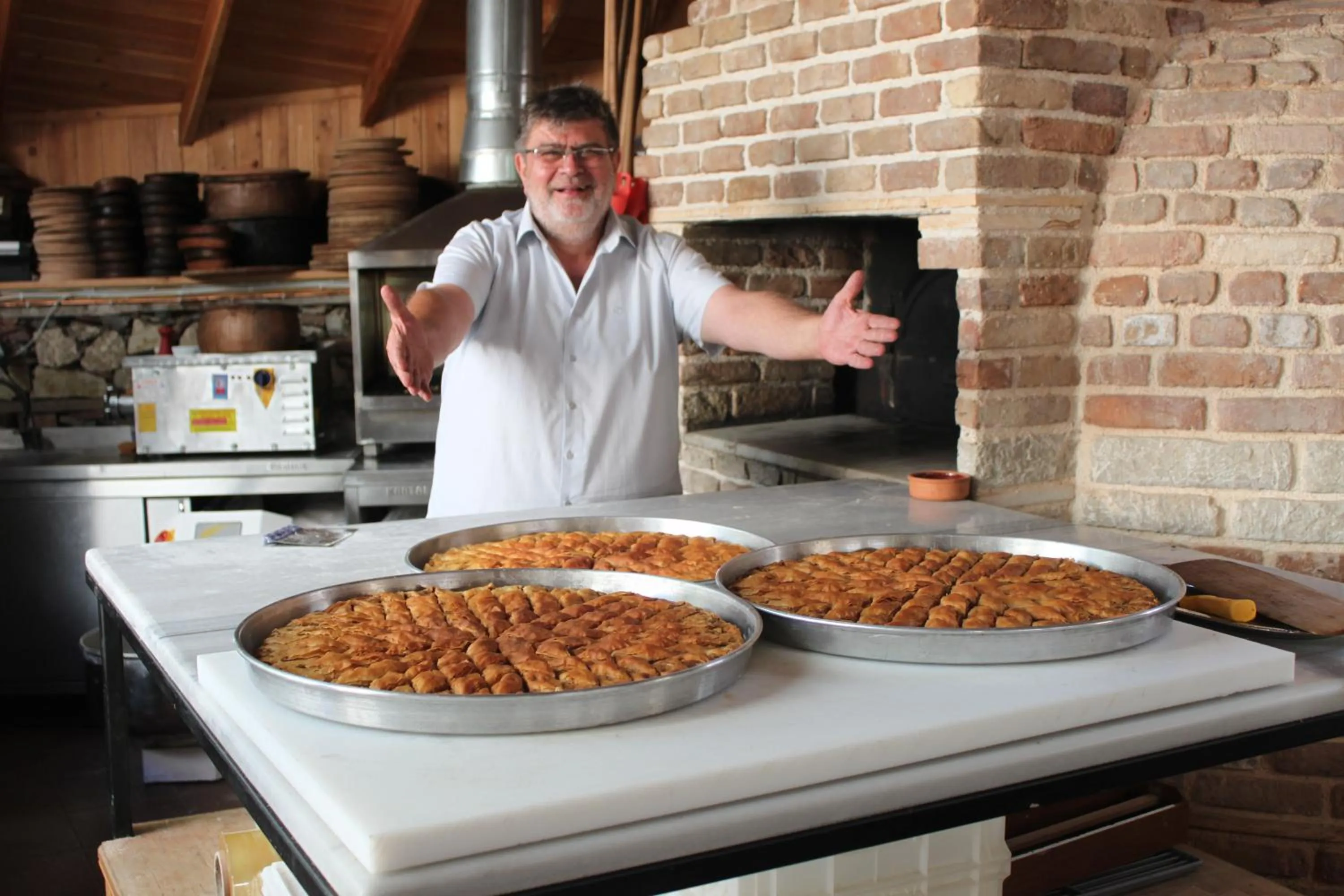 Restaurant/places to eat in Ormana Active Butik Otel