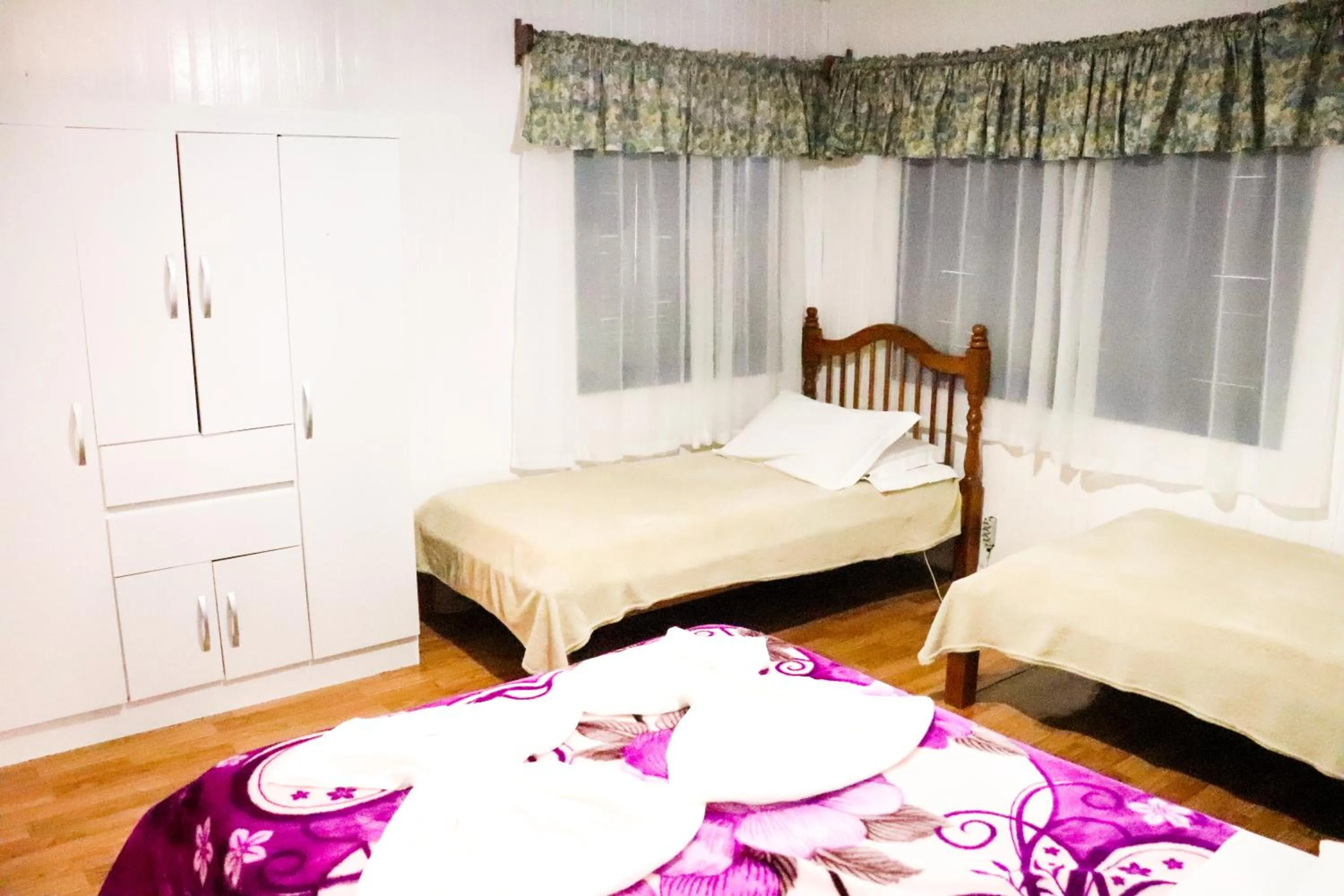 Photo of the whole room, Bed in Pousada Tia Leonor