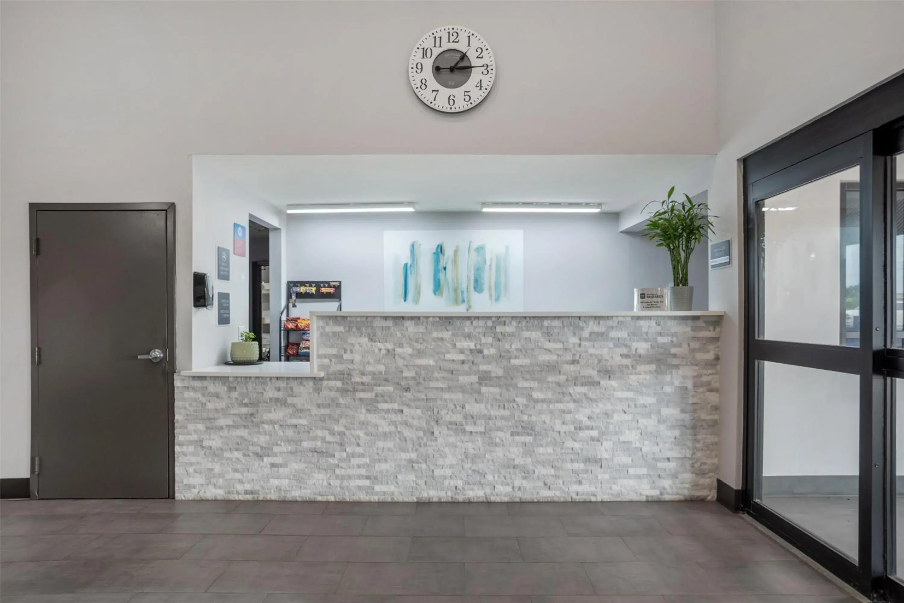 Lobby or reception in SureStay Plus by Best Western St. James Donaldsonville Lobby or reception in SureStay Plus by Best Western St. James Donaldsonville