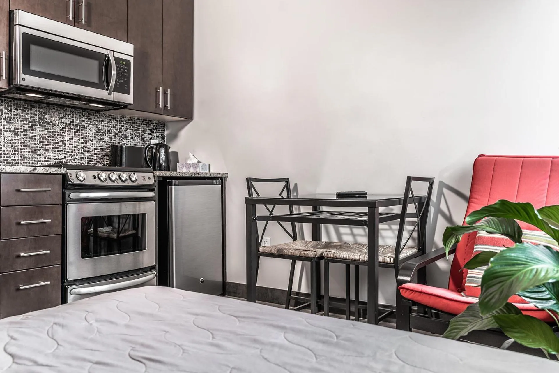 Bed in Cjour Apartments