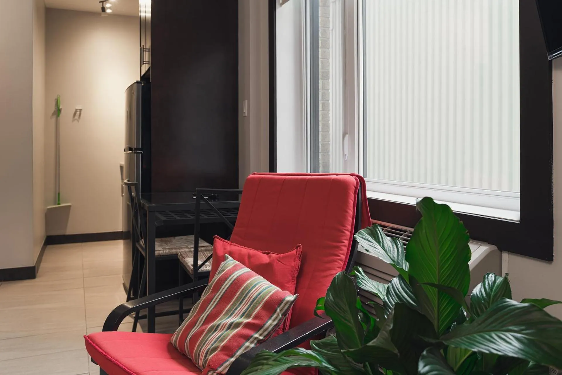 Seating area in Cjour Apartments