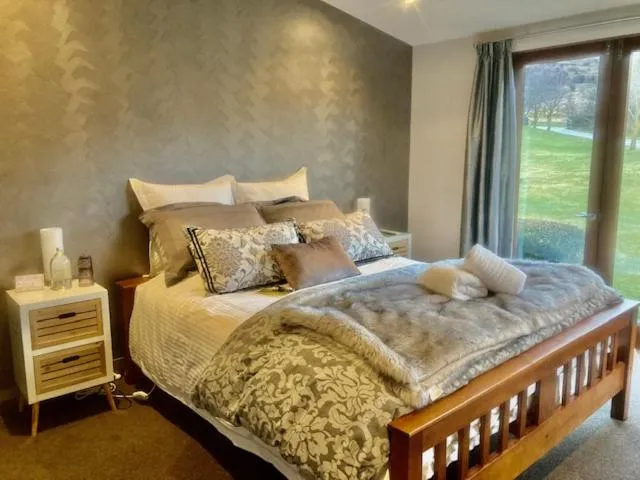 Bed in Three Thirty B & B