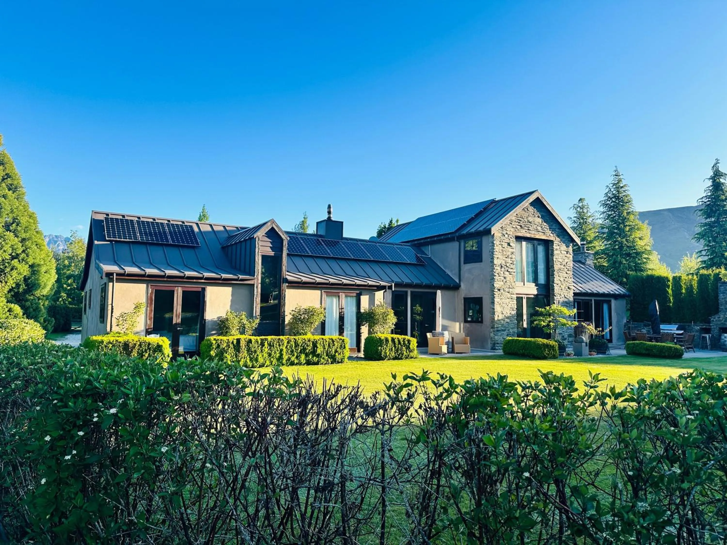 Property building in Three Thirty B & B