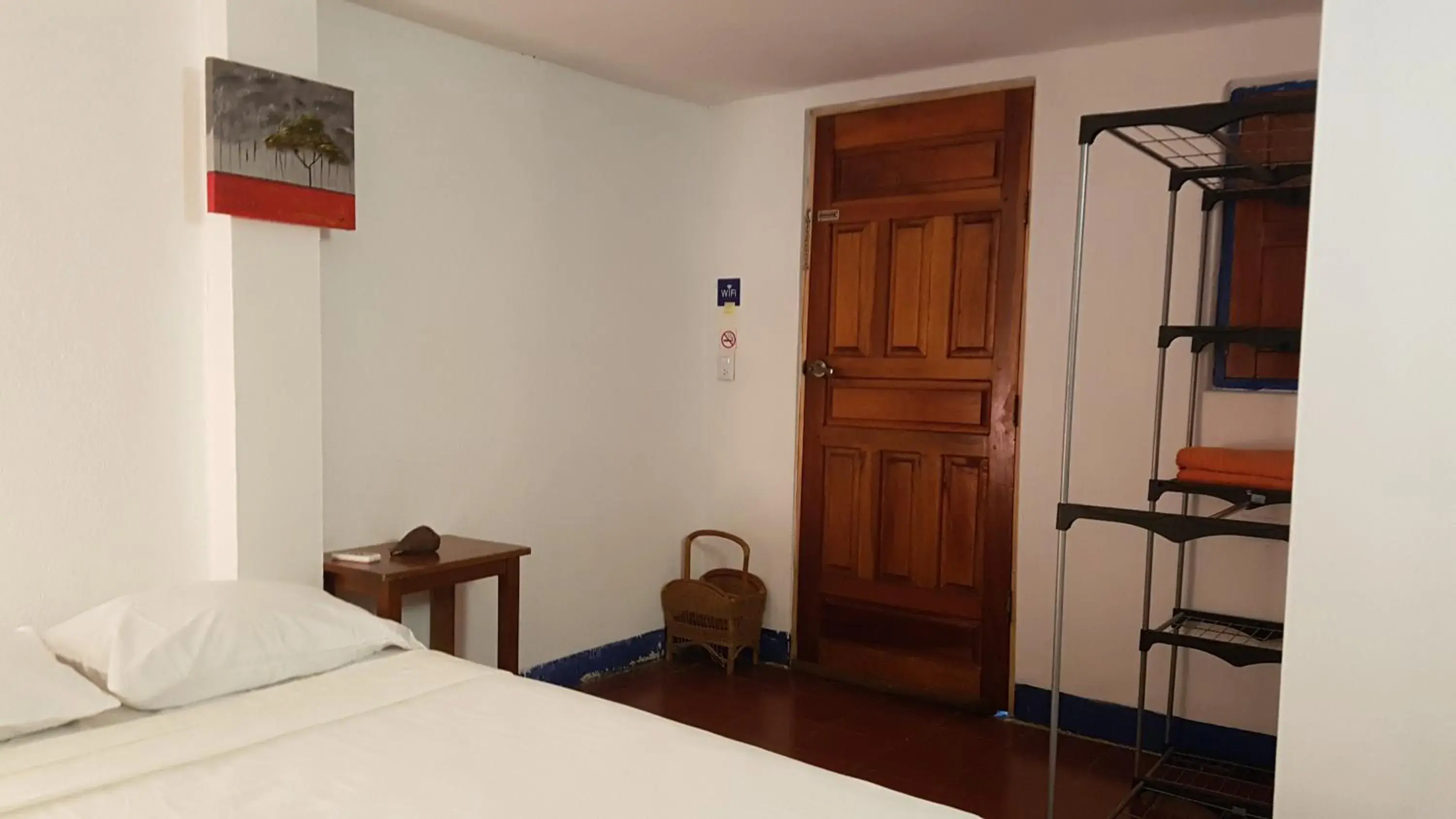 Double Room with Private Bathroom in Tapihouse Double Room with Private Bathroom in Tapihouse