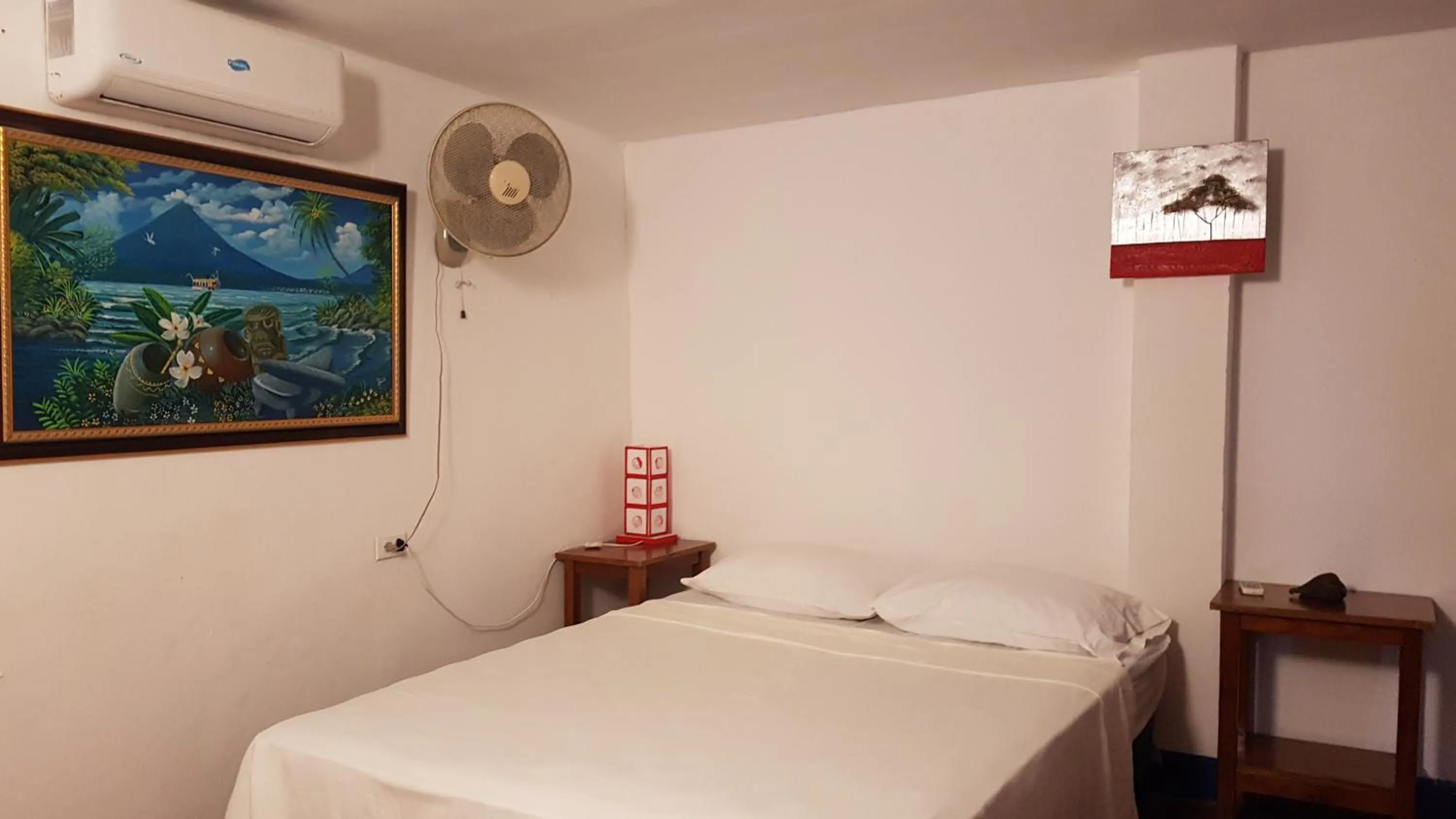Double Room with Private Bathroom in Tapihouse