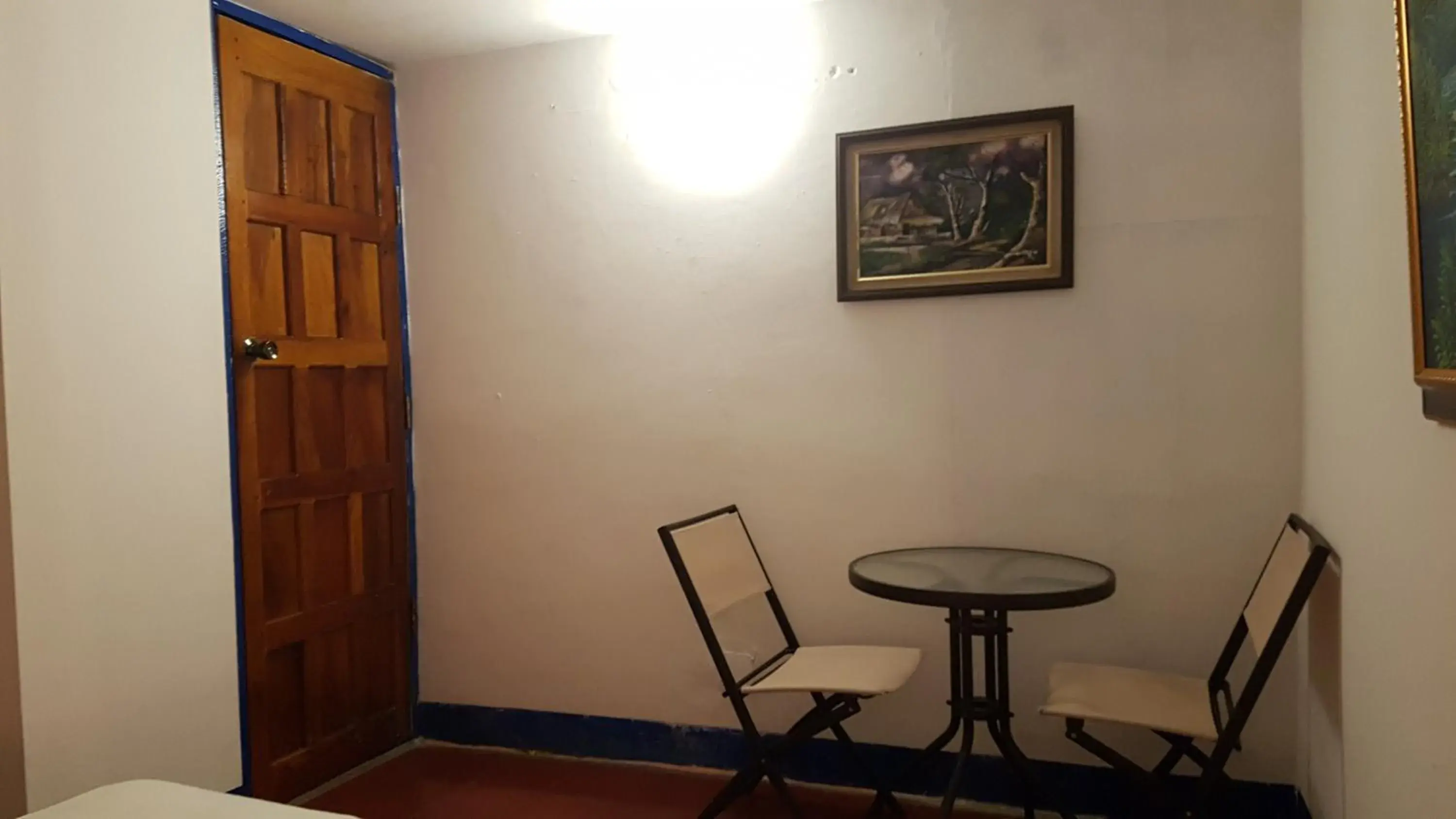 Double Room with Private Bathroom in Tapihouse Double Room with Private Bathroom in Tapihouse