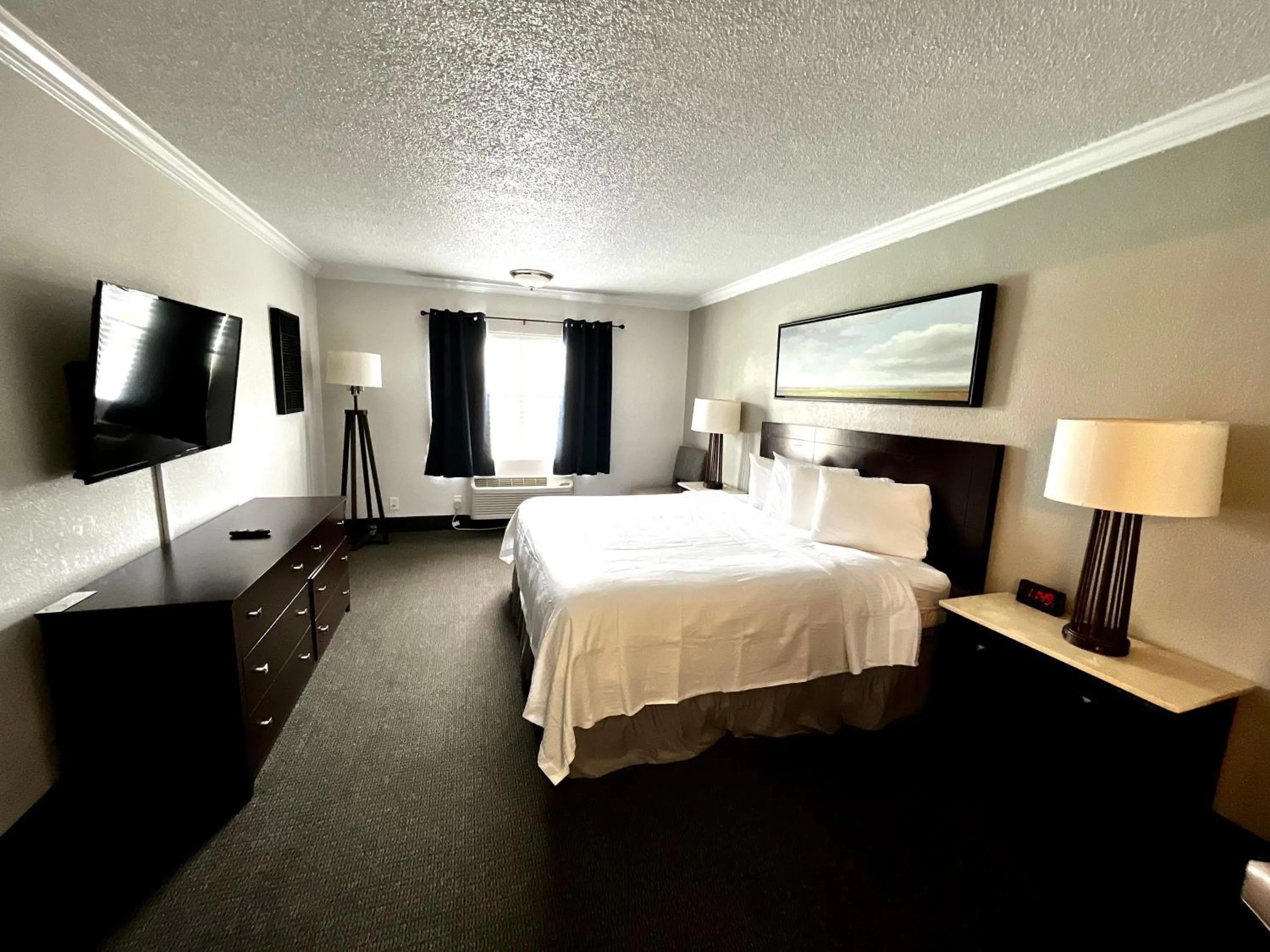 Bed in At Home Inn - Pensacola