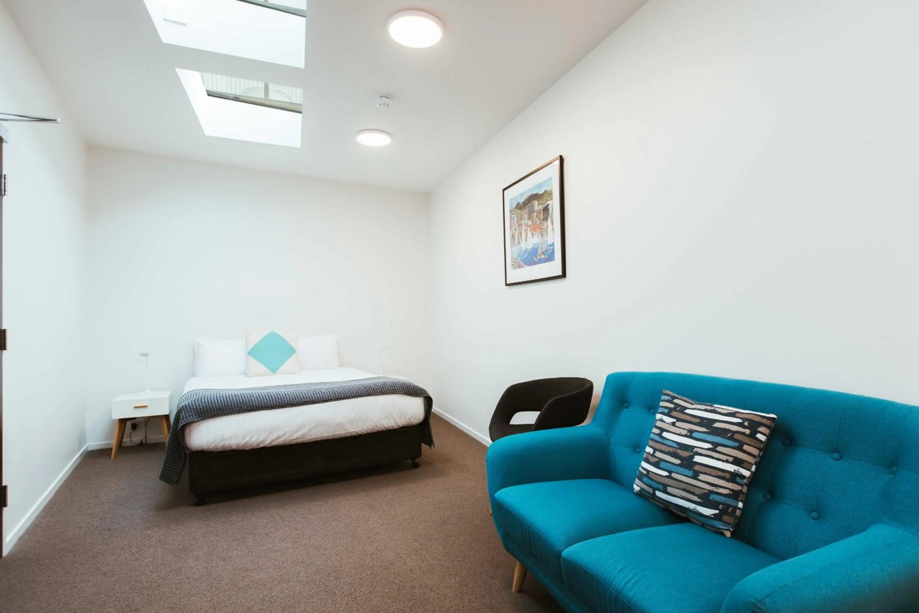 Bed in Salamanca Galleria Apartments