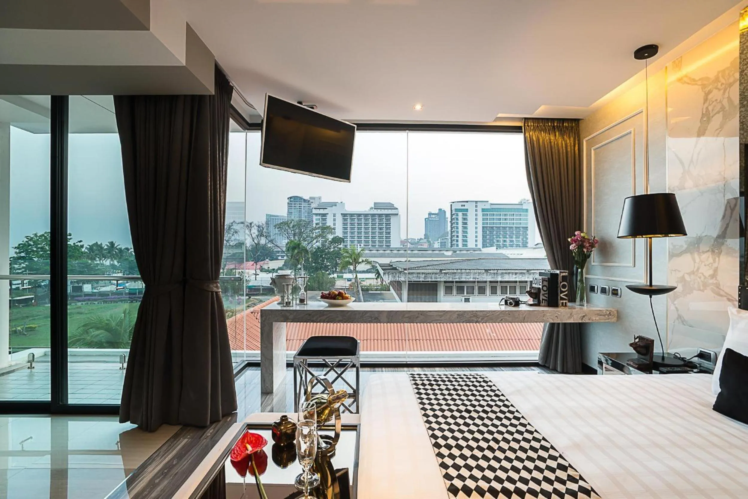 TV and multimedia in Mera Mare Pattaya