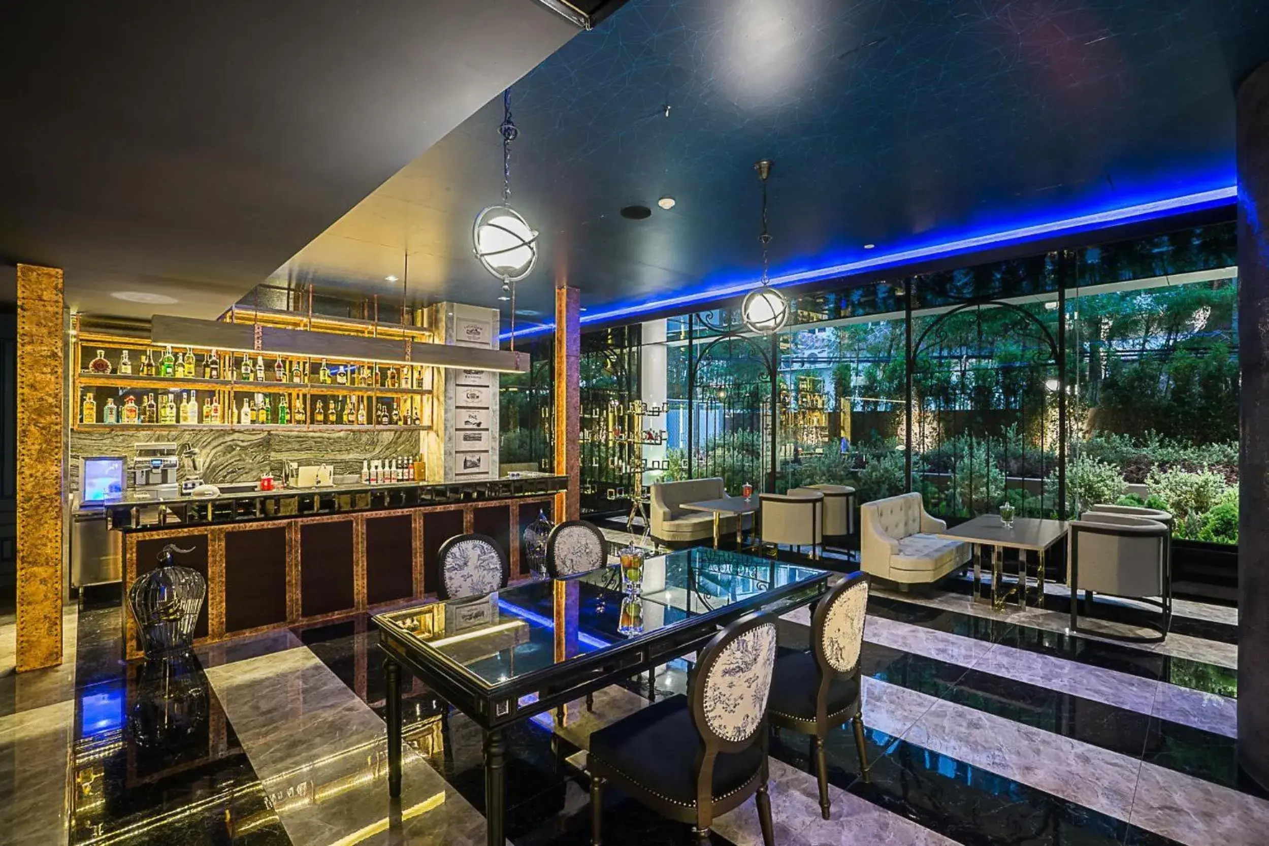Lounge or bar in Mera Mare Pattaya Lounge or bar in Mera Mare Pattaya