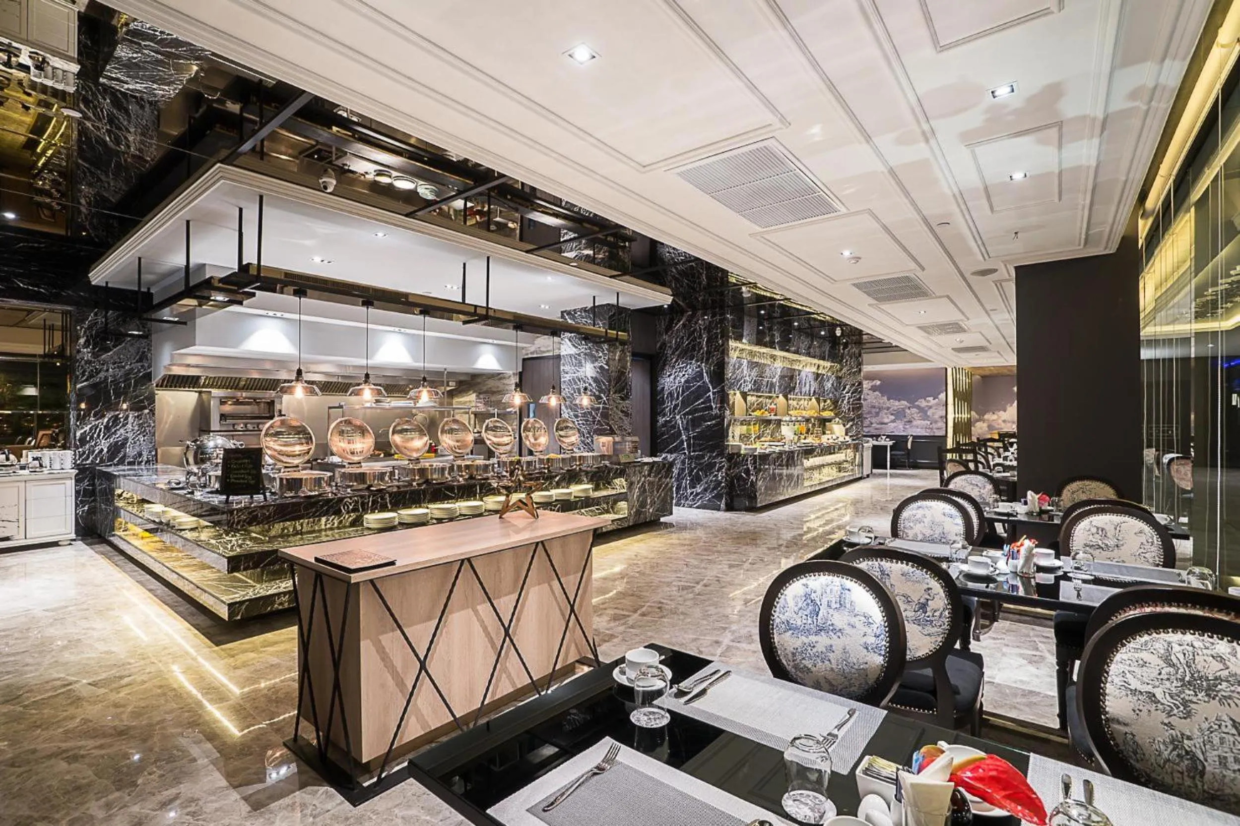 Restaurant/places to eat in Mera Mare Pattaya