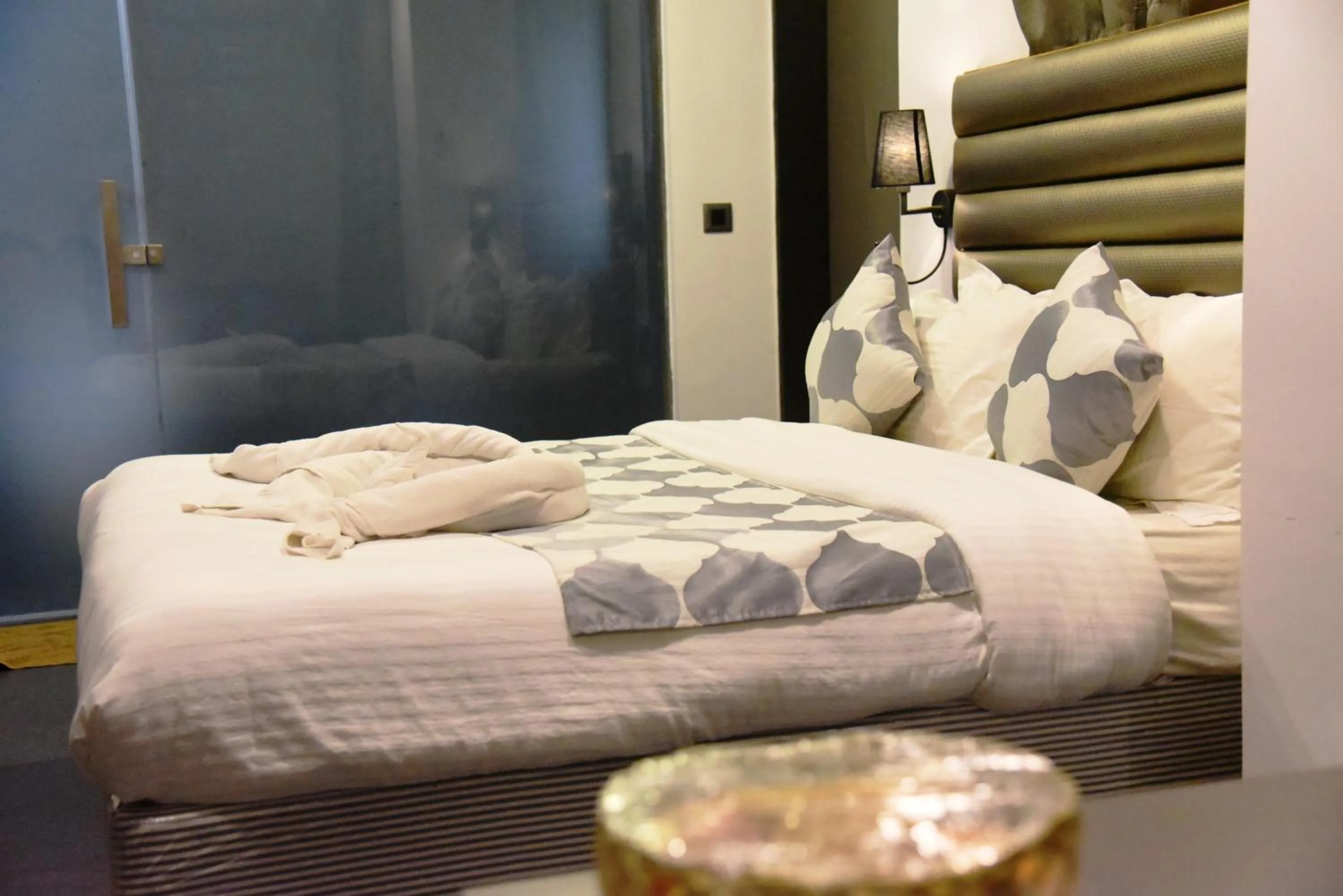 Bed in Ticlo Resorts