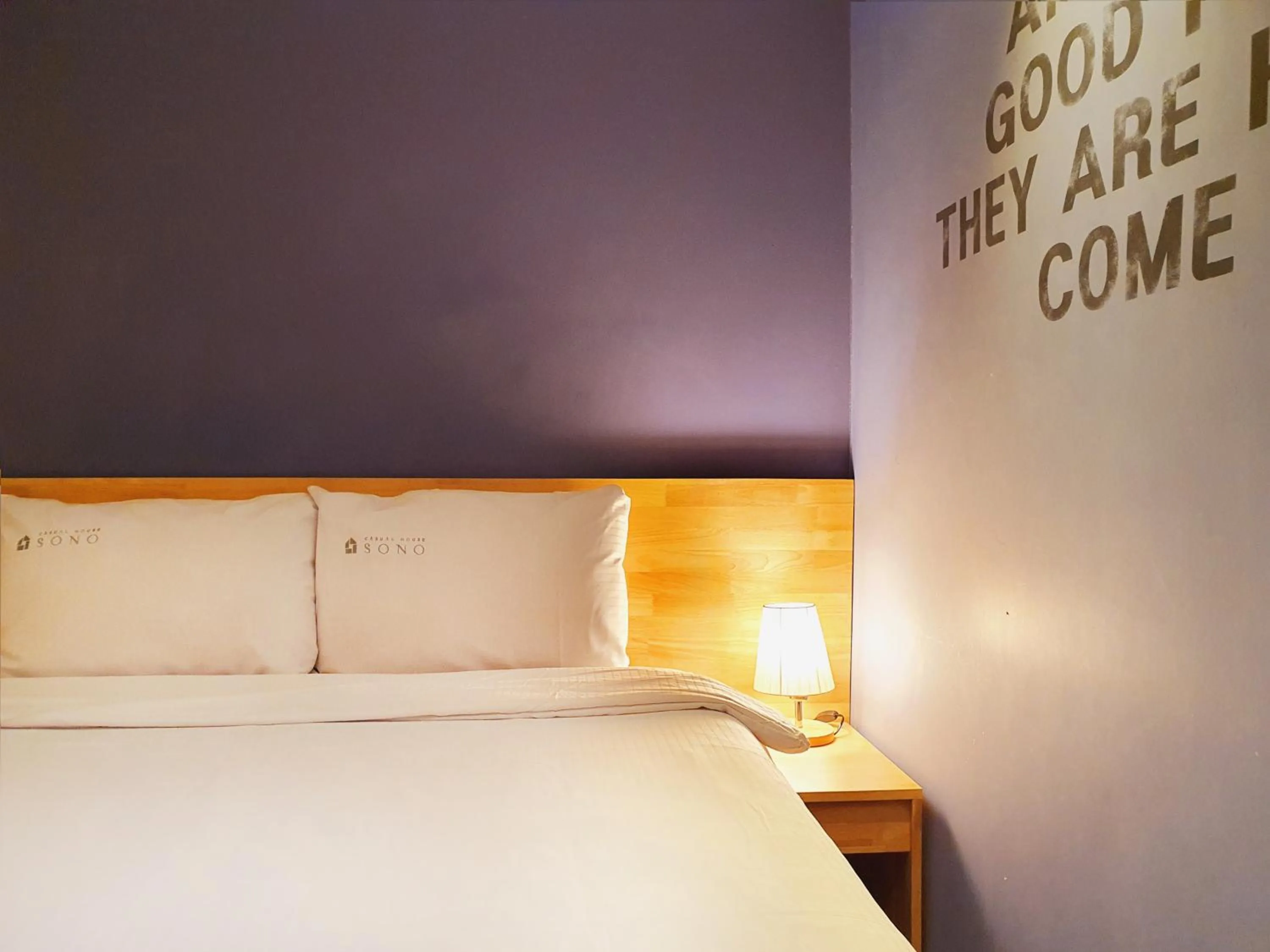 Bed in Casual House Sono