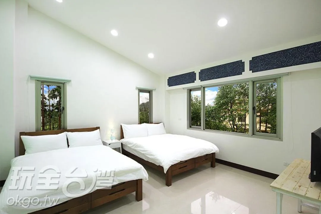 Quadruple Room with Bathroom in Love B&B