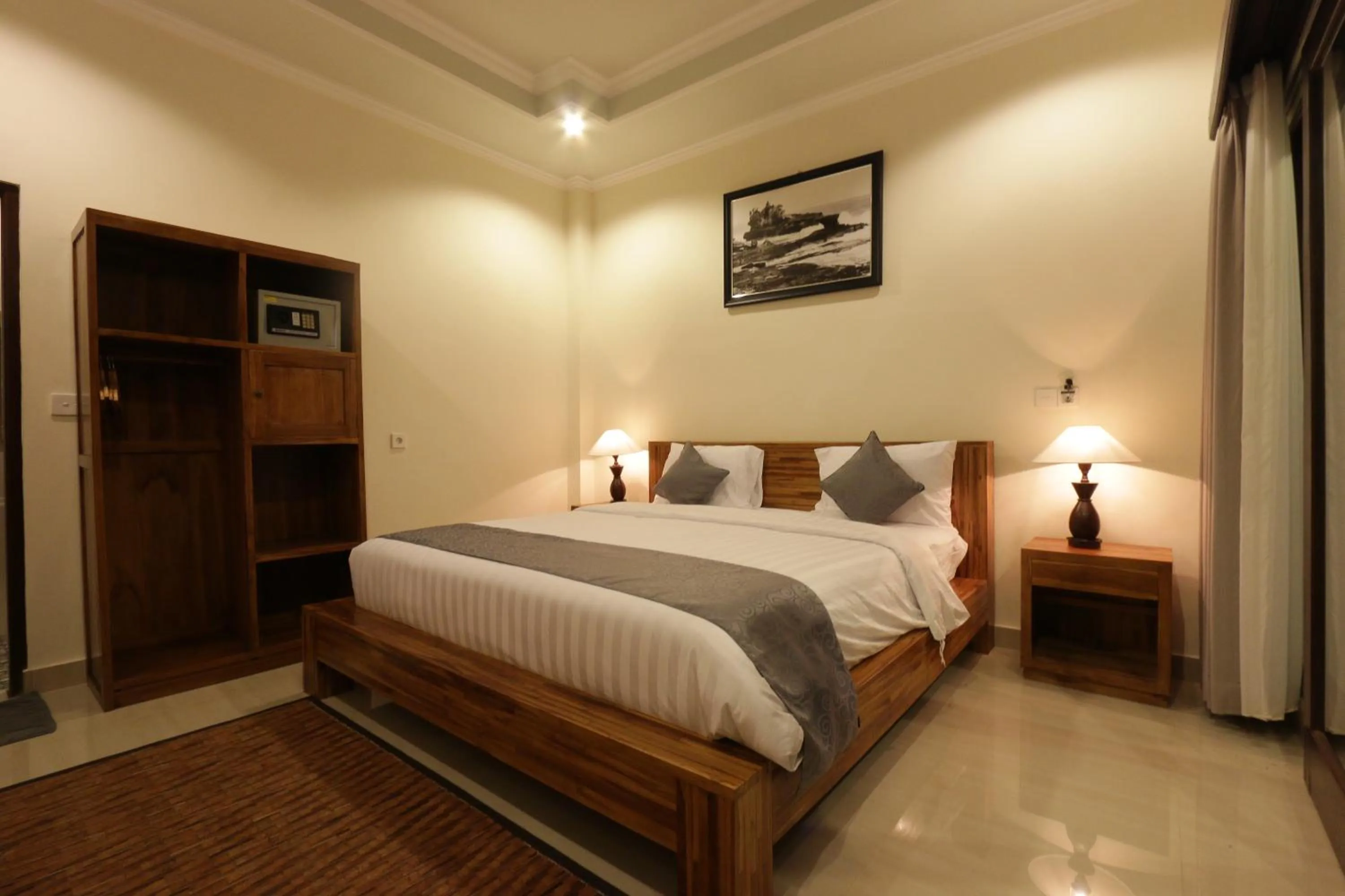 Photo of the whole room, Bed in Duana Sari by Mahaputra