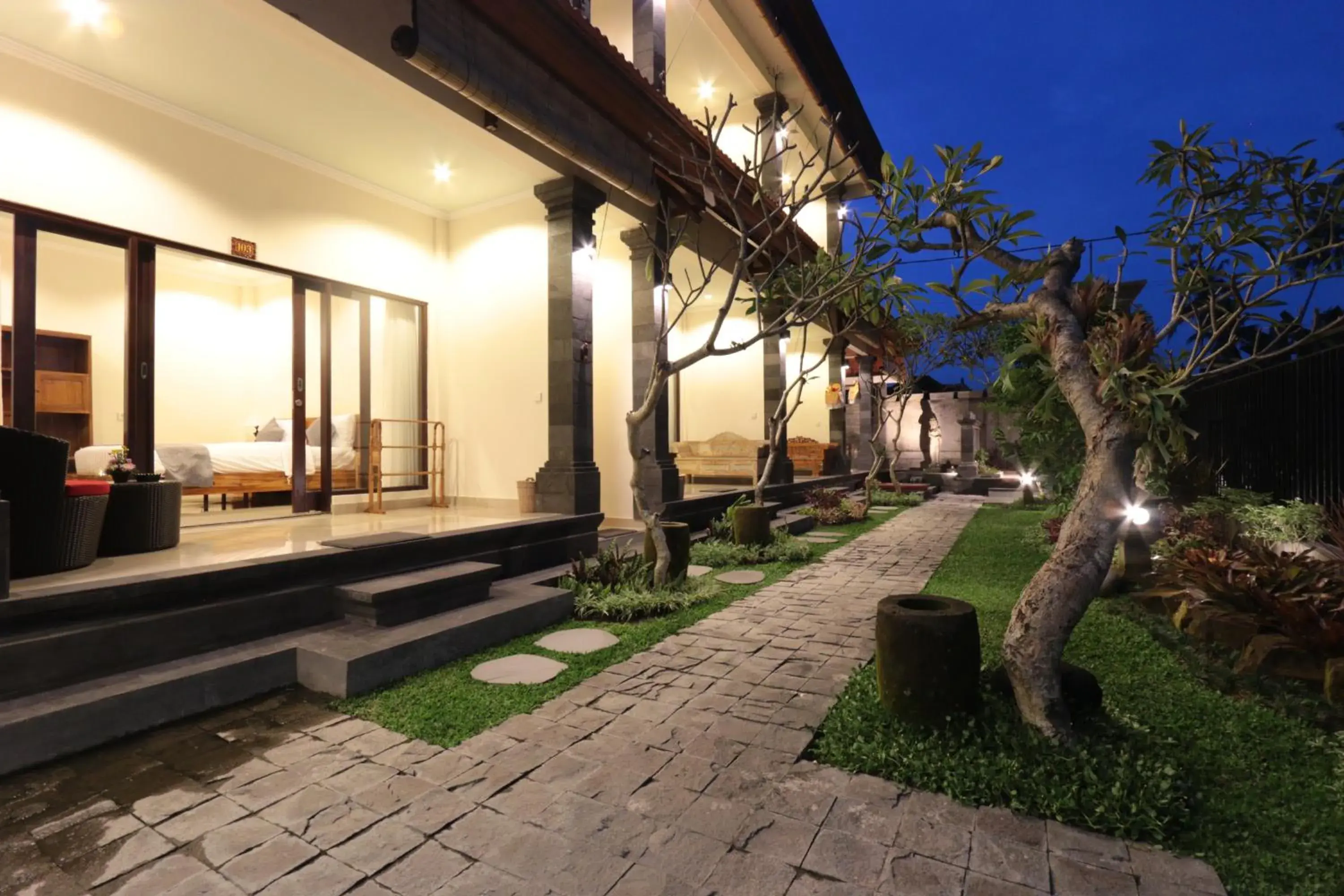 Family Duplex Suite in Duana Sari by Mahaputra Family Duplex Suite in Duana Sari by Mahaputra