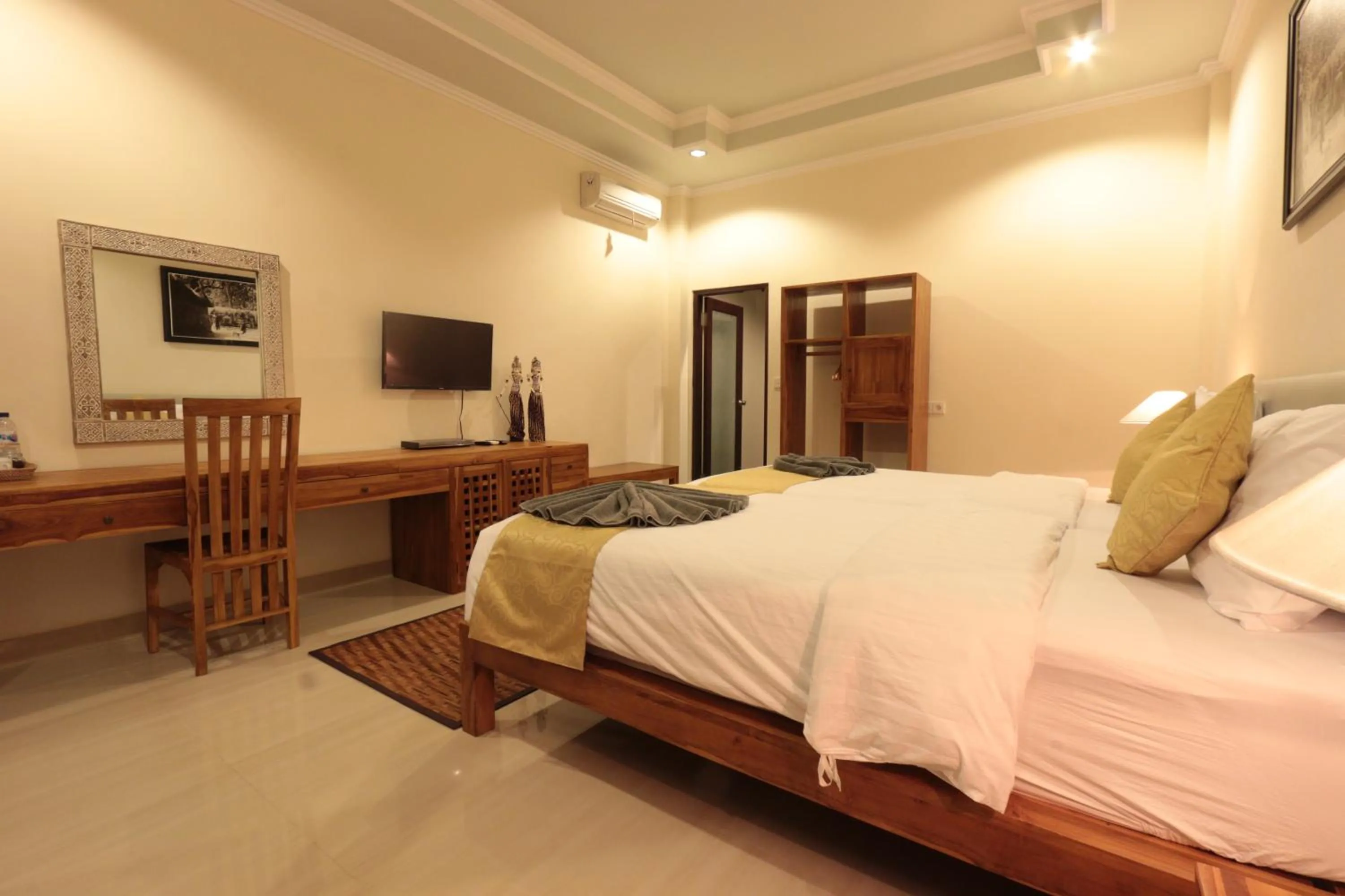 Bedroom, Bed in Duana Sari by Mahaputra