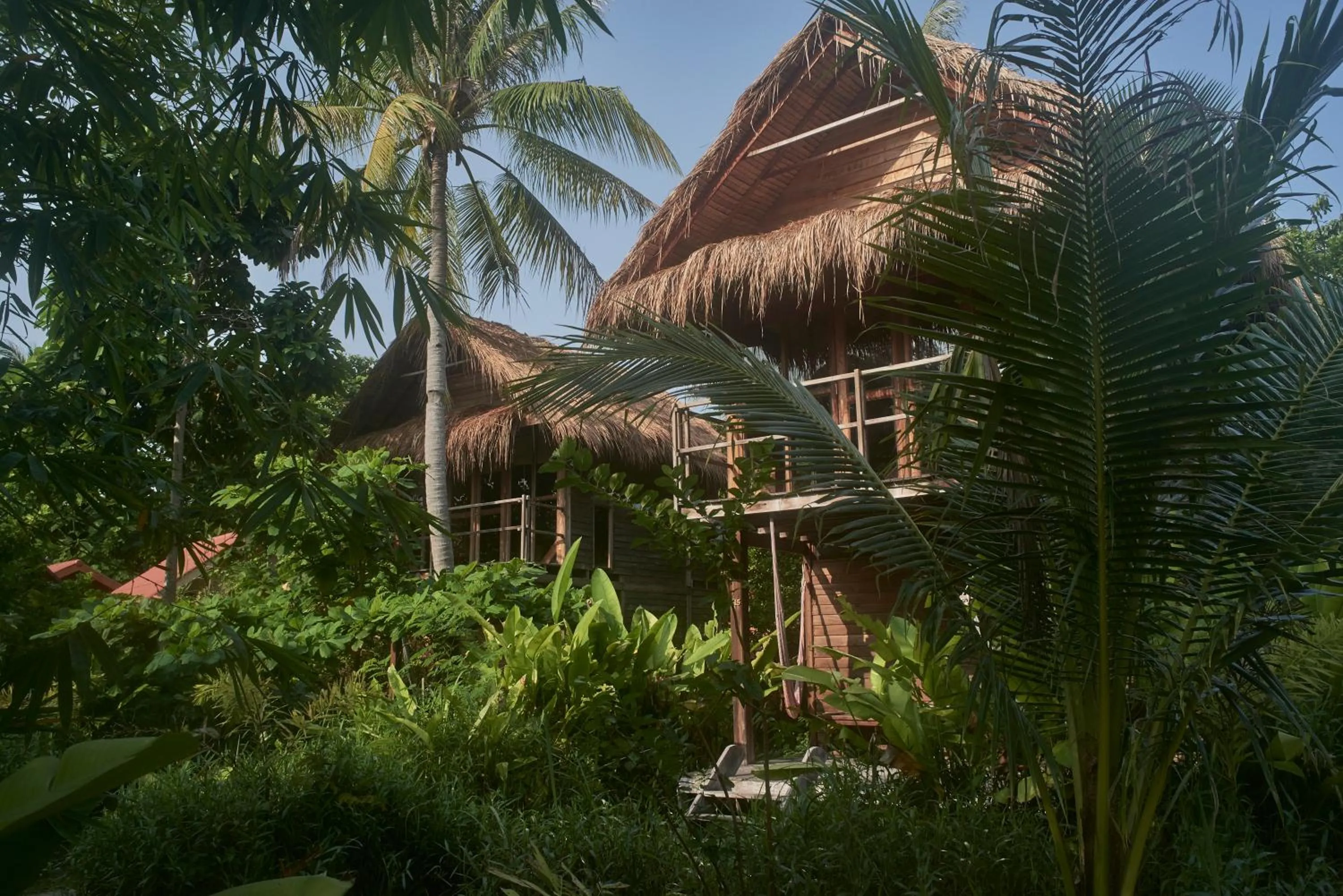 Garden in Castaway Resort Koh Lipe