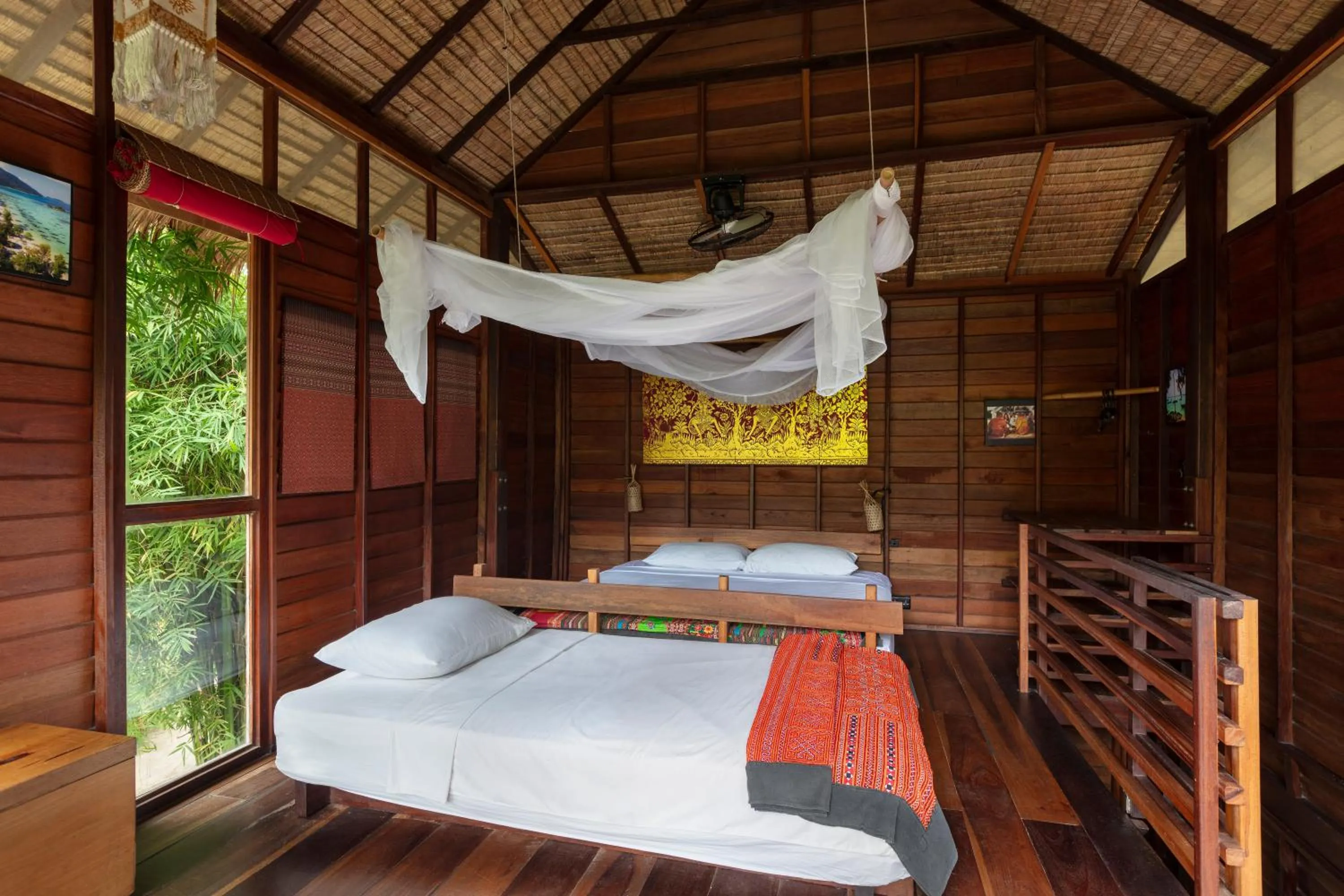 Bedroom, Bed in Castaway Resort Koh Lipe