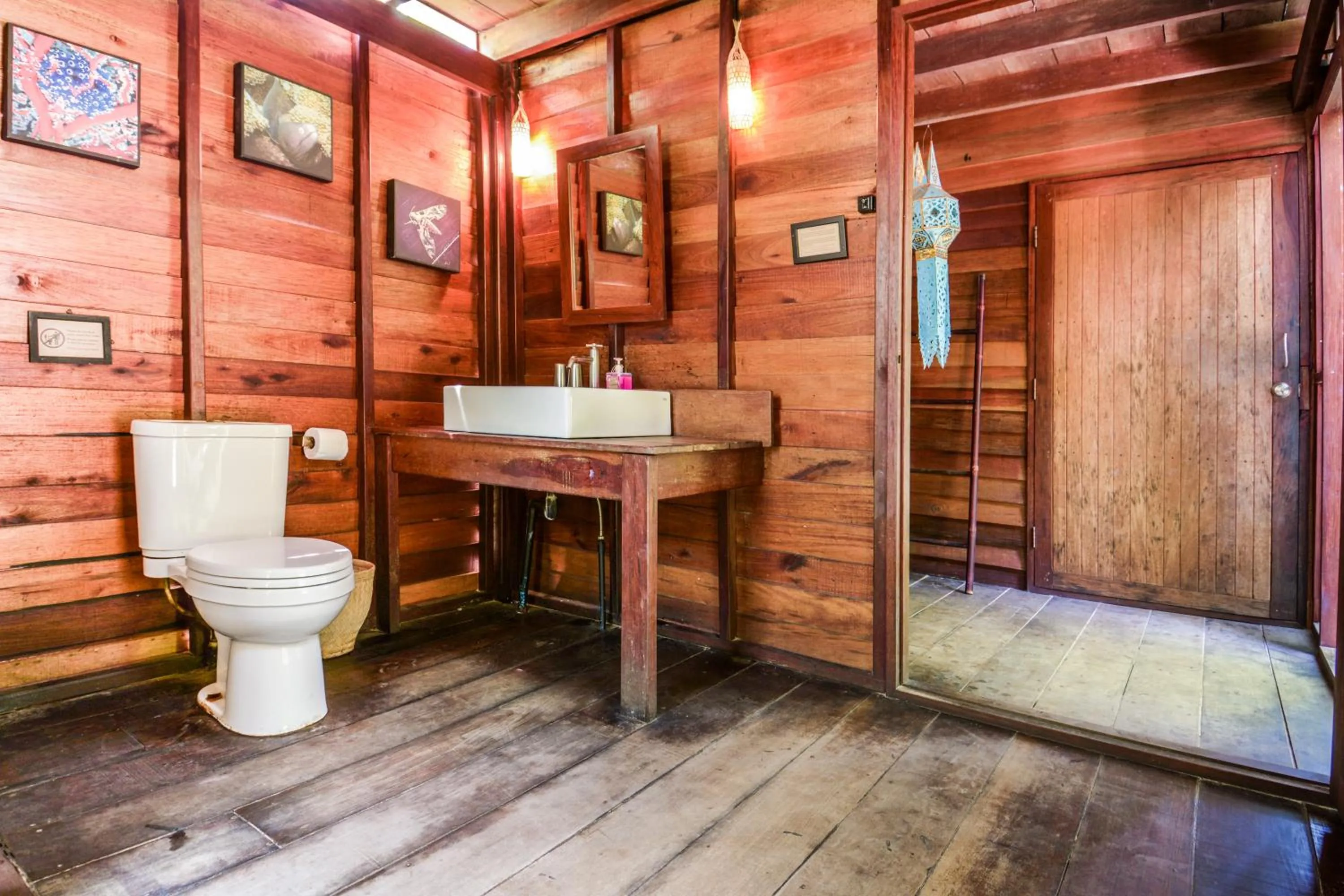 Bathroom in Castaway Resort Koh Lipe