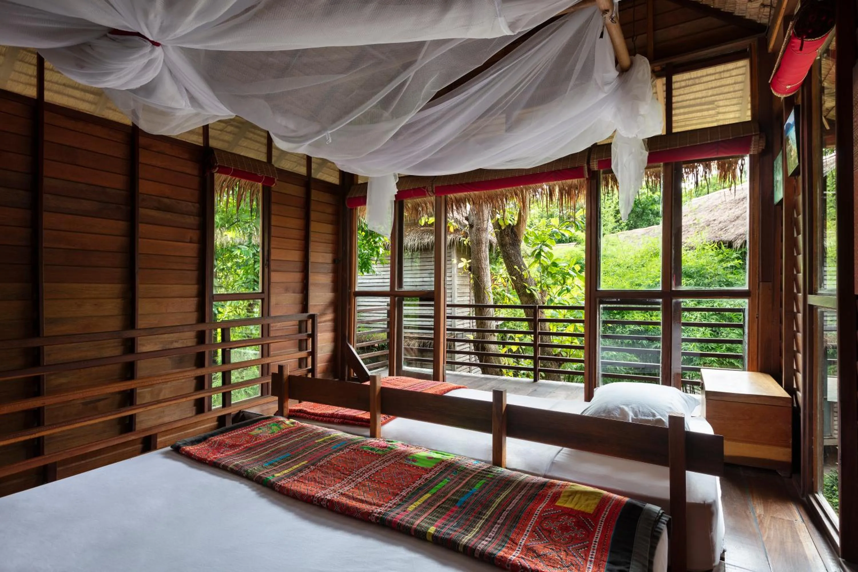 Bedroom, Bed in Castaway Resort Koh Lipe