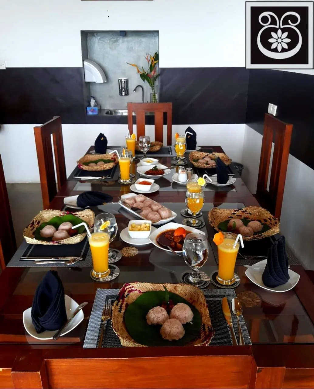 Food and drinks in Villa Perpetua