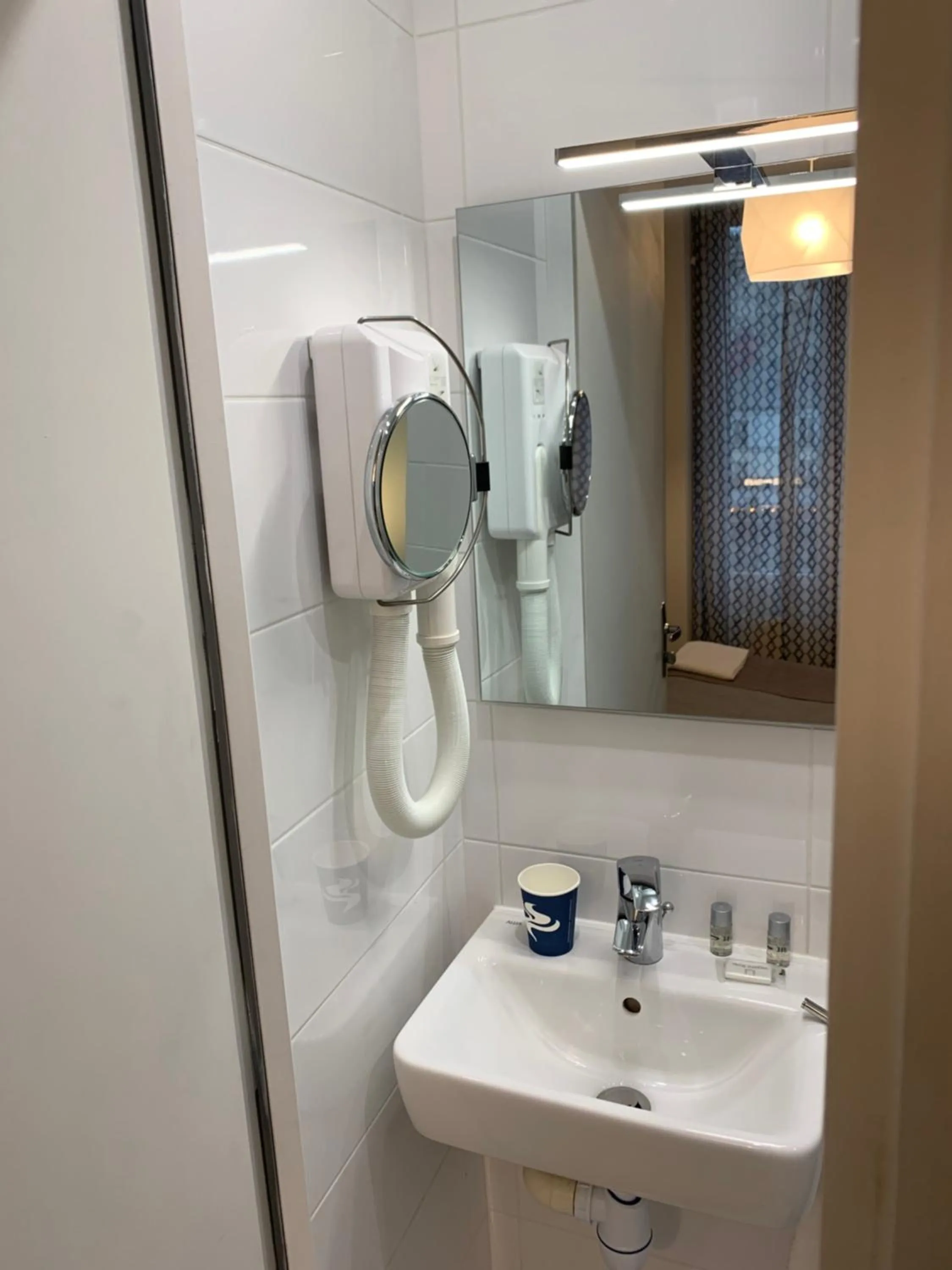 Bathroom in Ménil Bon Temps