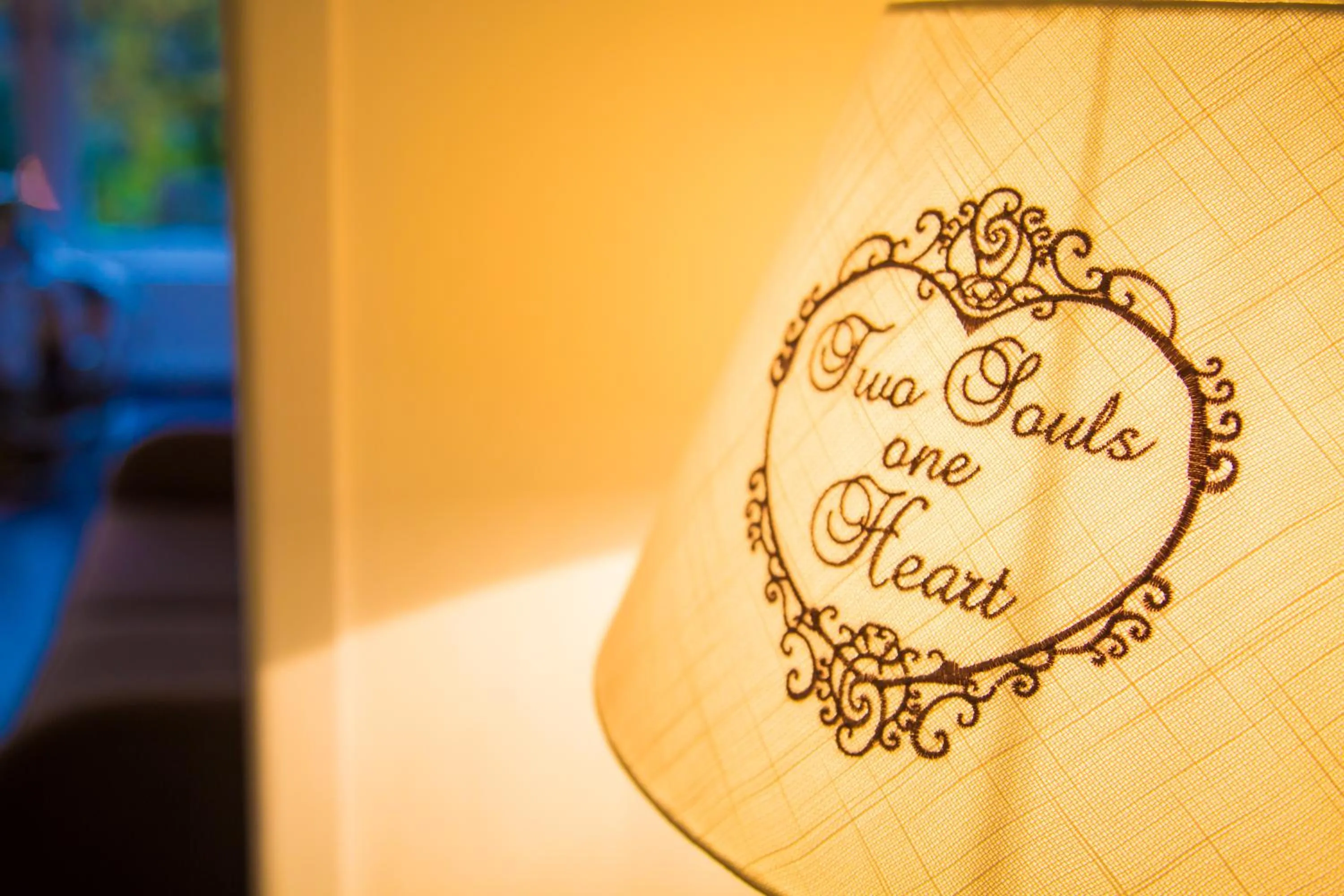 Logo/Certificate/Sign in Gray Manor Hotel