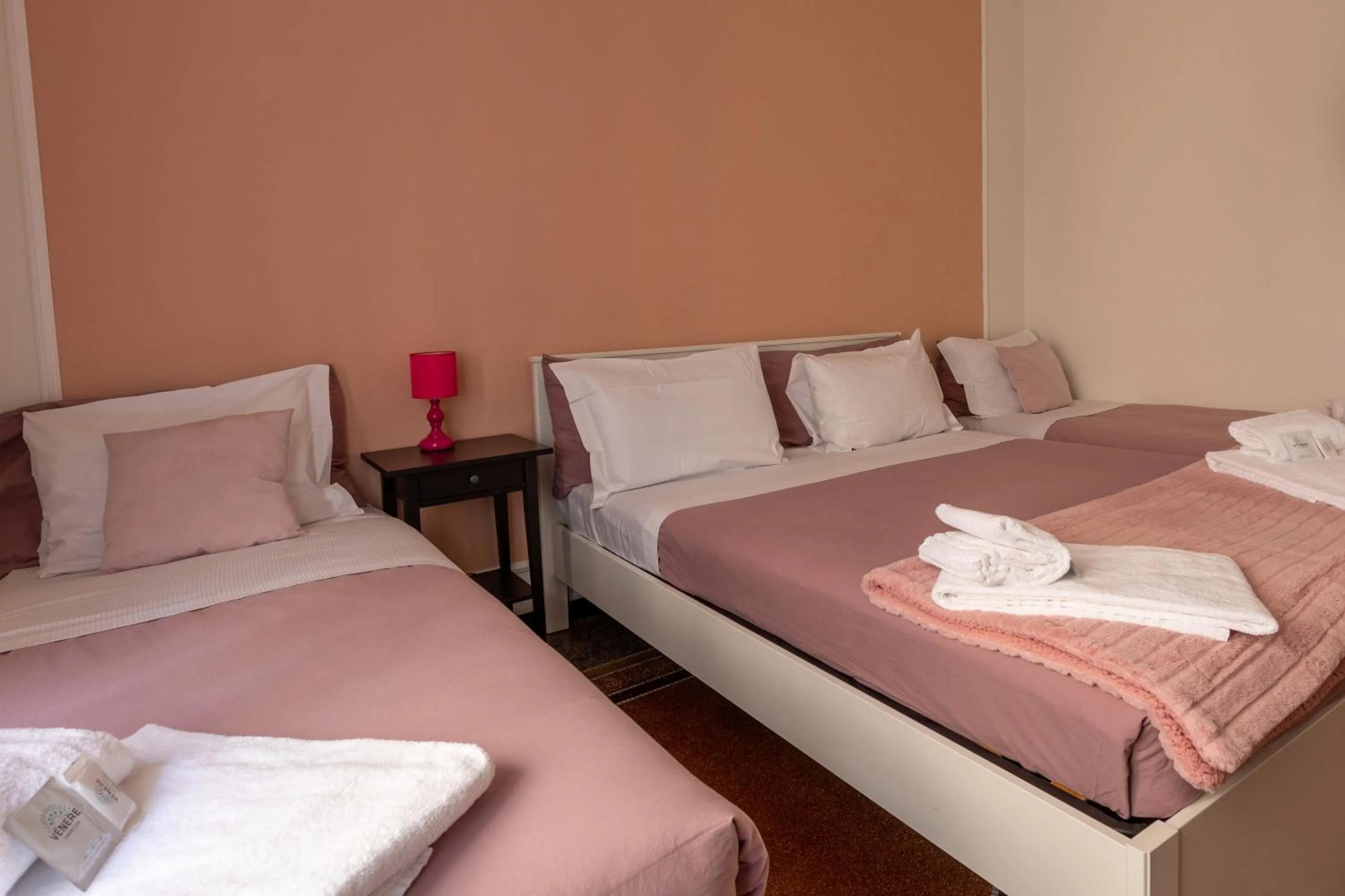 Bed in Granello Suite Central