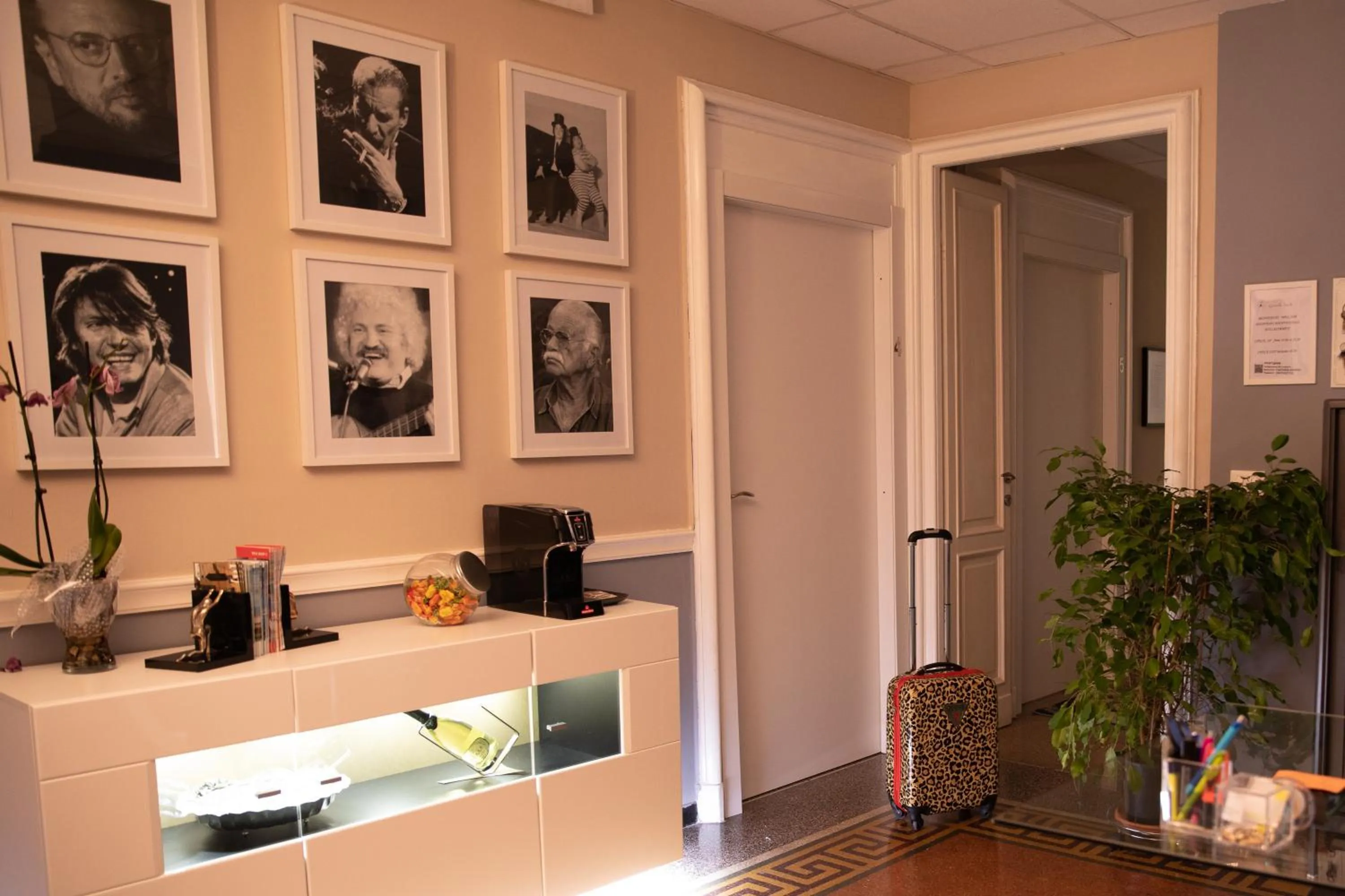 Granello Suite Central