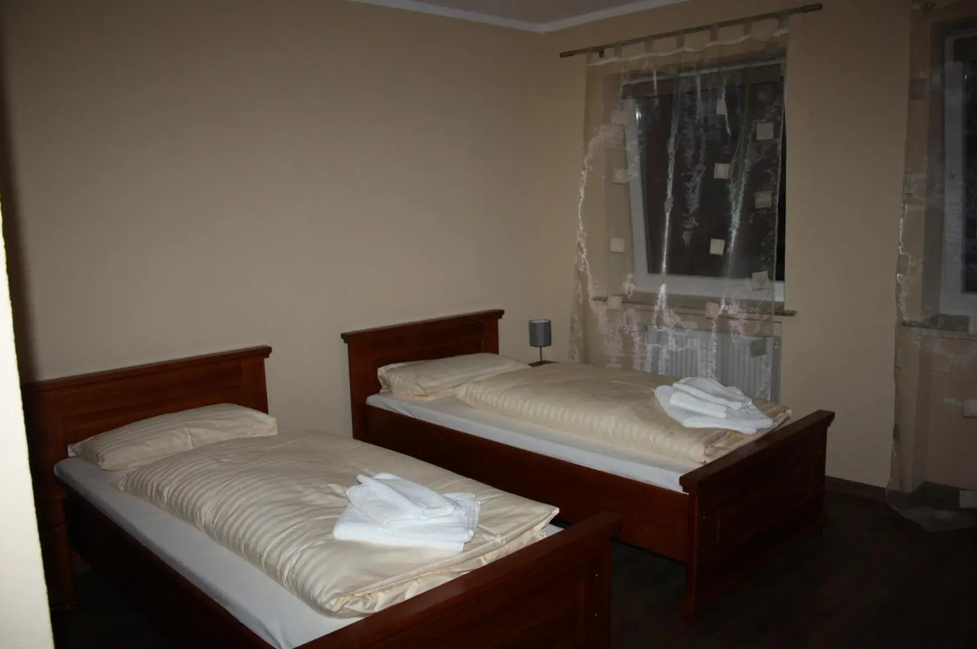 Twin Room with Private Bathroom - single occupancy in Der Gutschmecker Bad Segeberg Twin Room with Private Bathroom - single occupancy in Der Gutschmecker Bad Segeberg