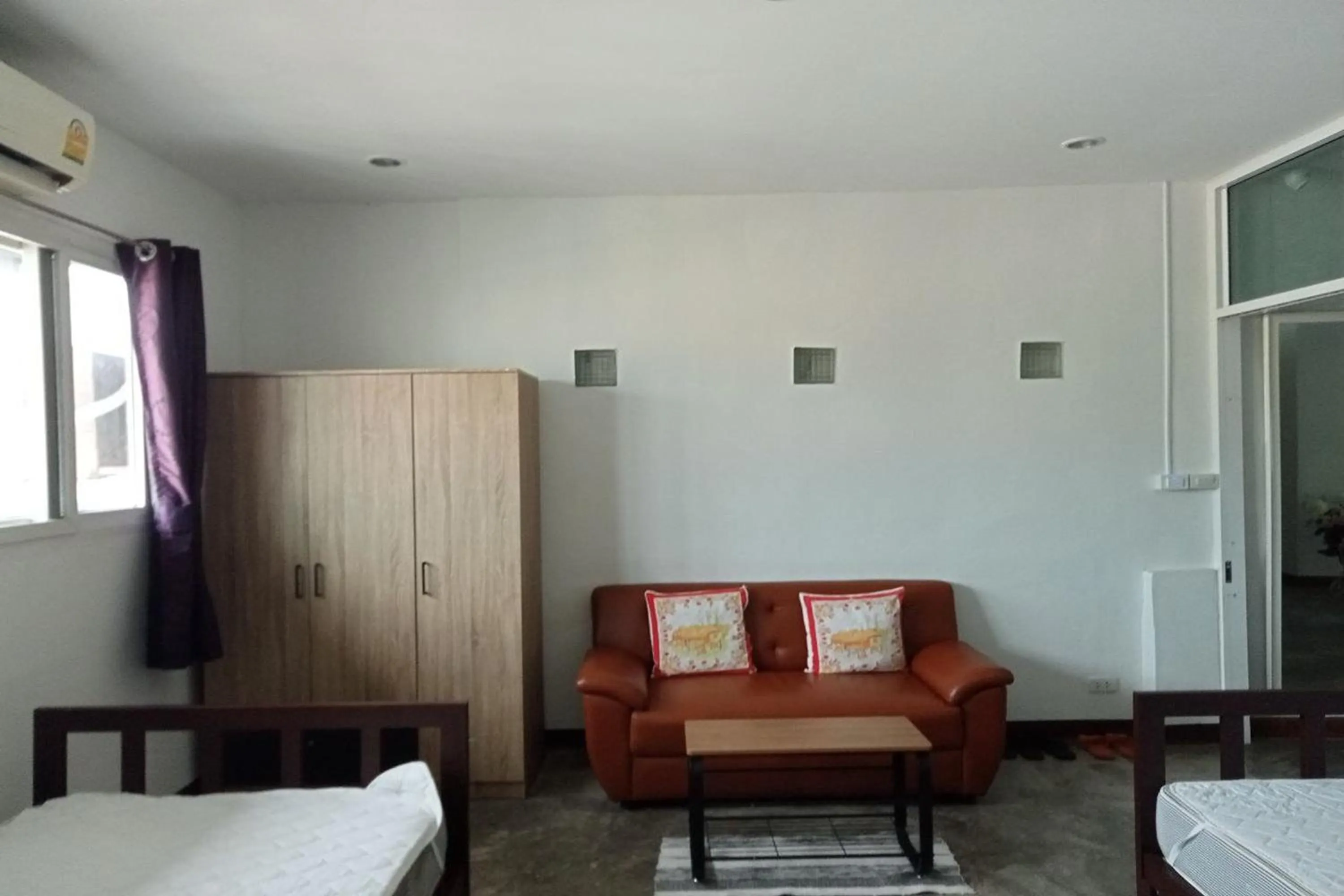 Seating area, Bed in Sleep Dee Hostel