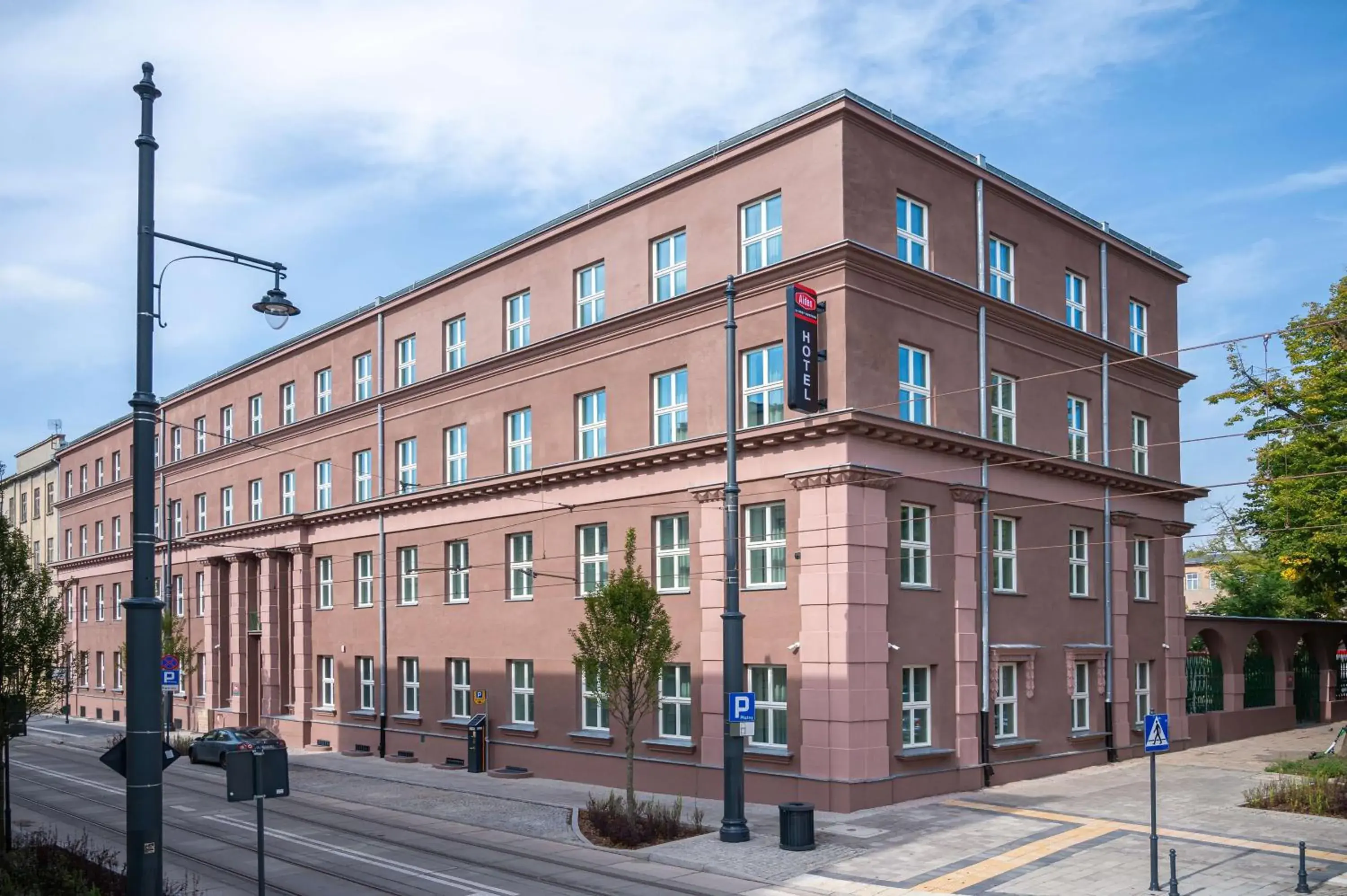 Property building in Aiden by Best Western Lodz Property building in Aiden by Best Western Lodz