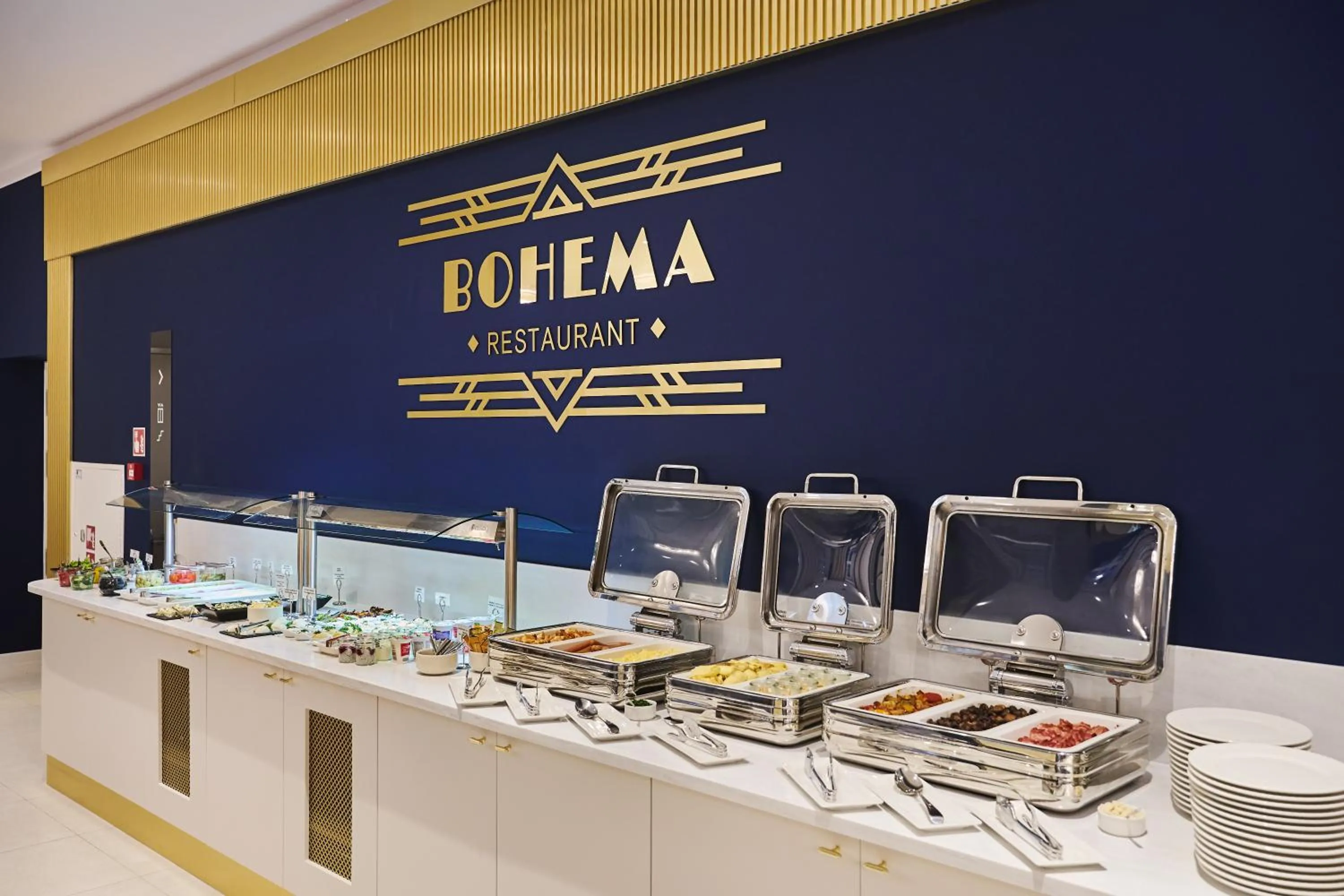 Food and drinks in Aiden by Best Western Lodz