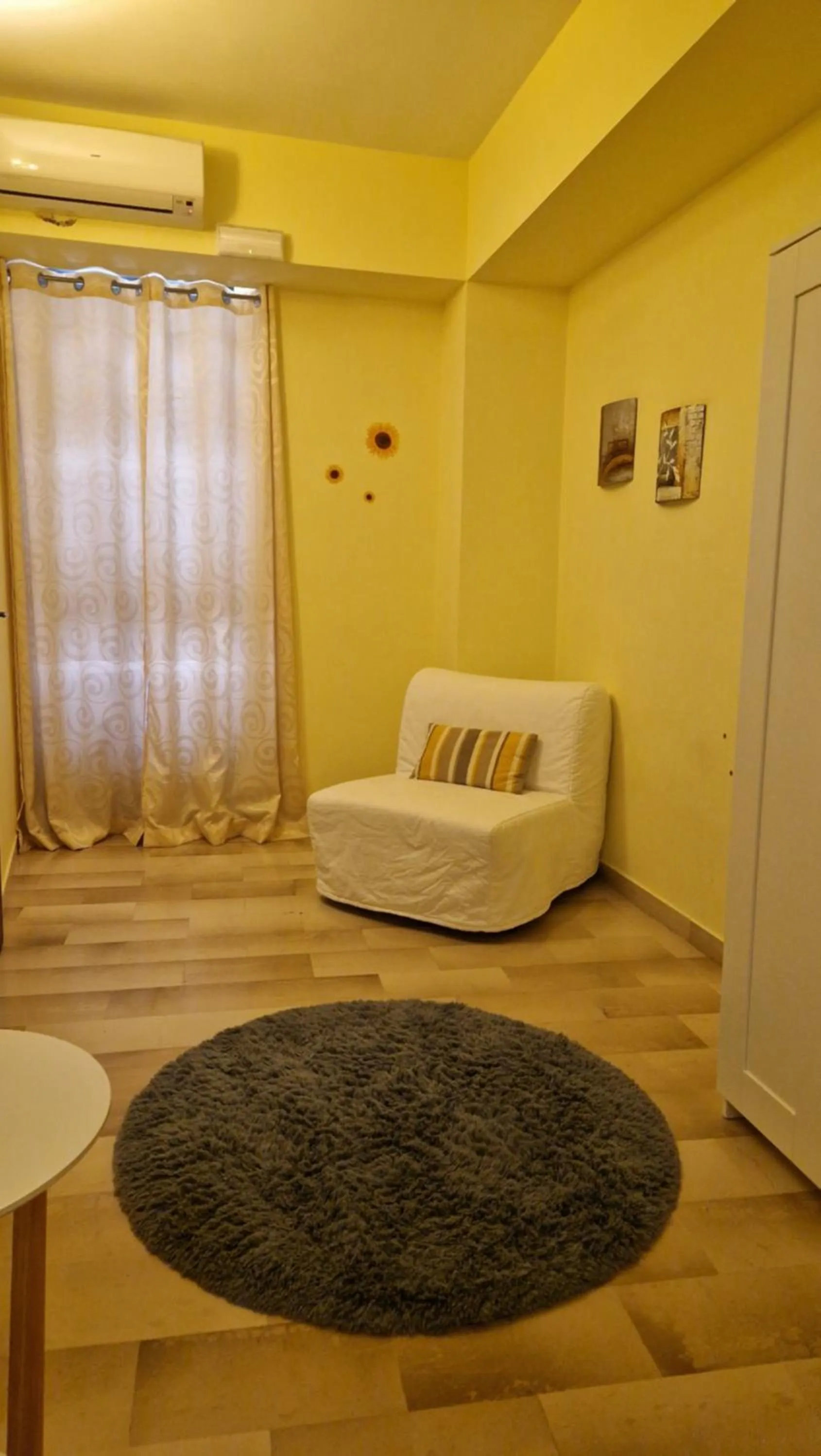 Living room, Bed in Bari Vecchia Dimora