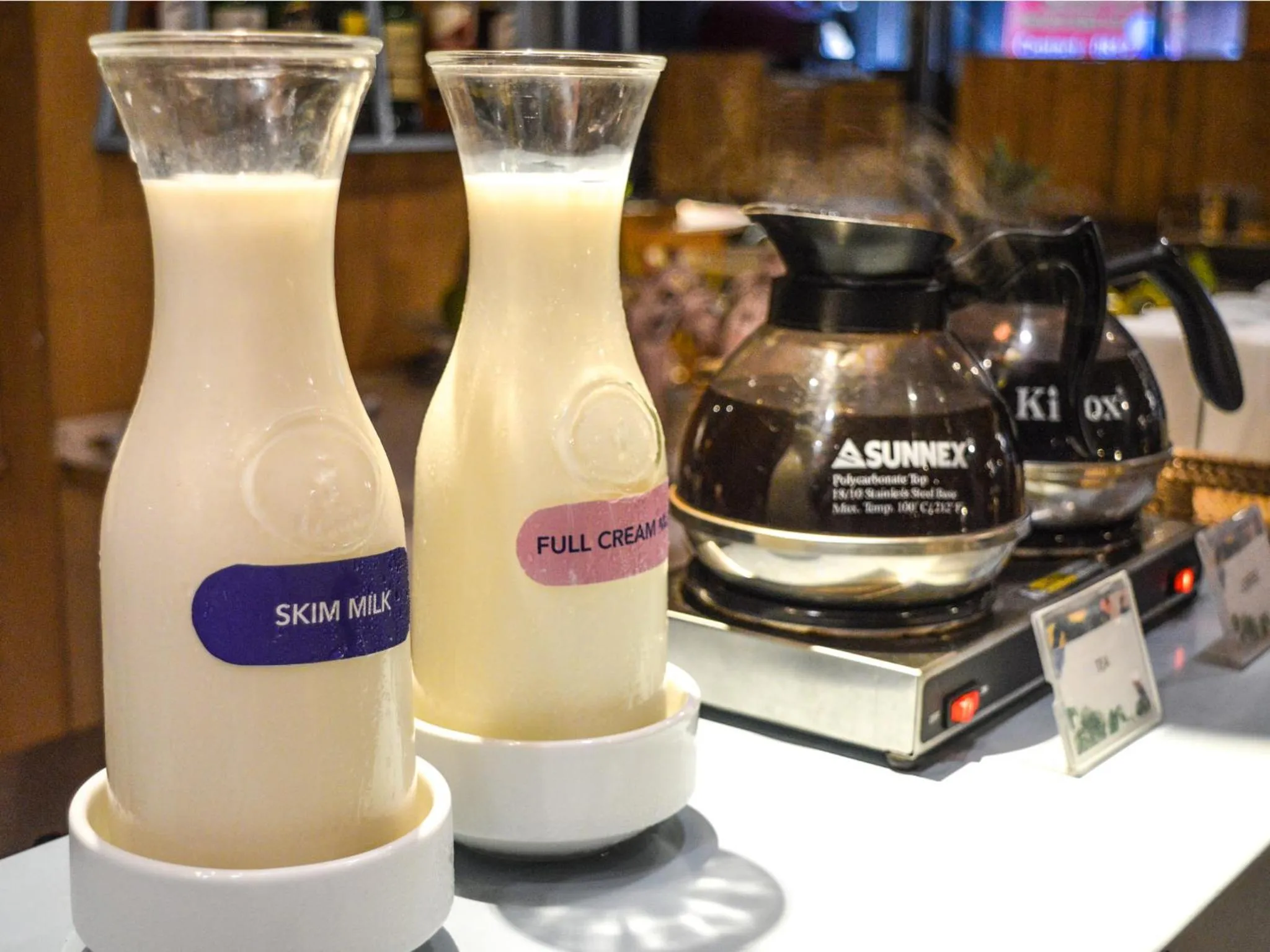 Restaurant/places to eat in Tijili Hotel Seminyak