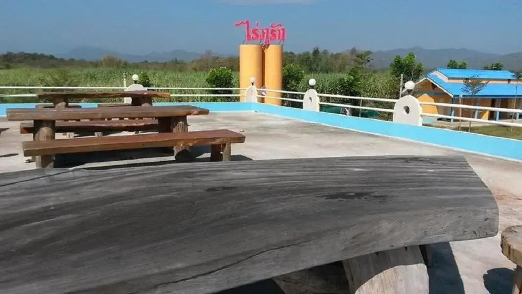Swimming Pool in Rai Phuruk Resort