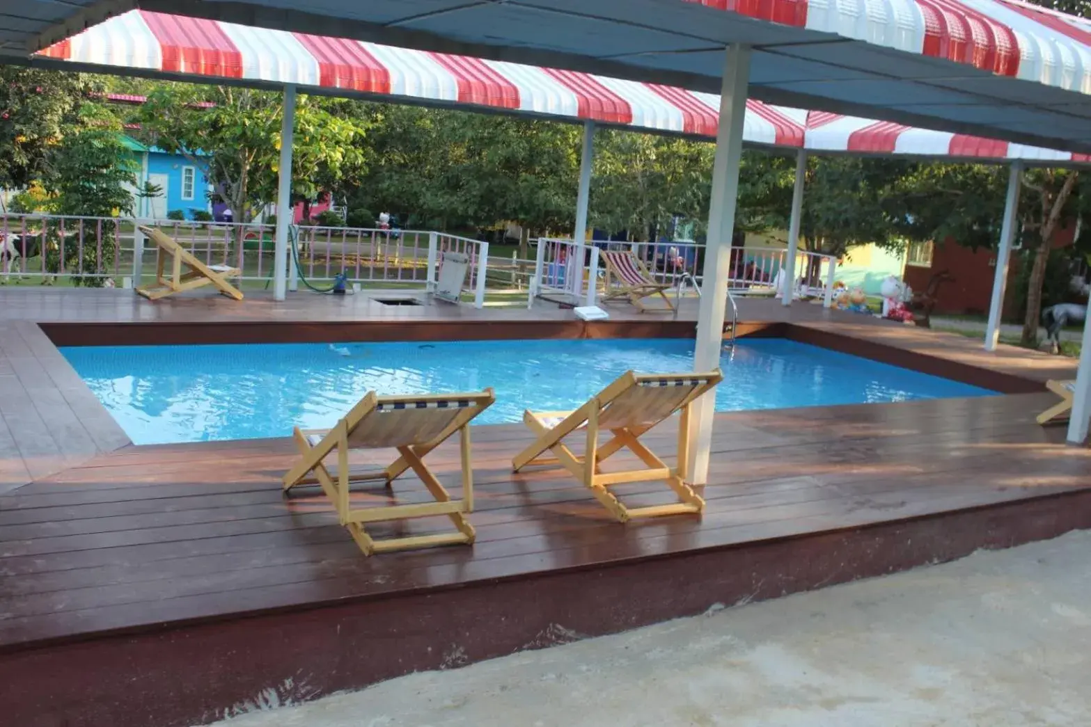 , Swimming Pool in Rai Phuruk Resort