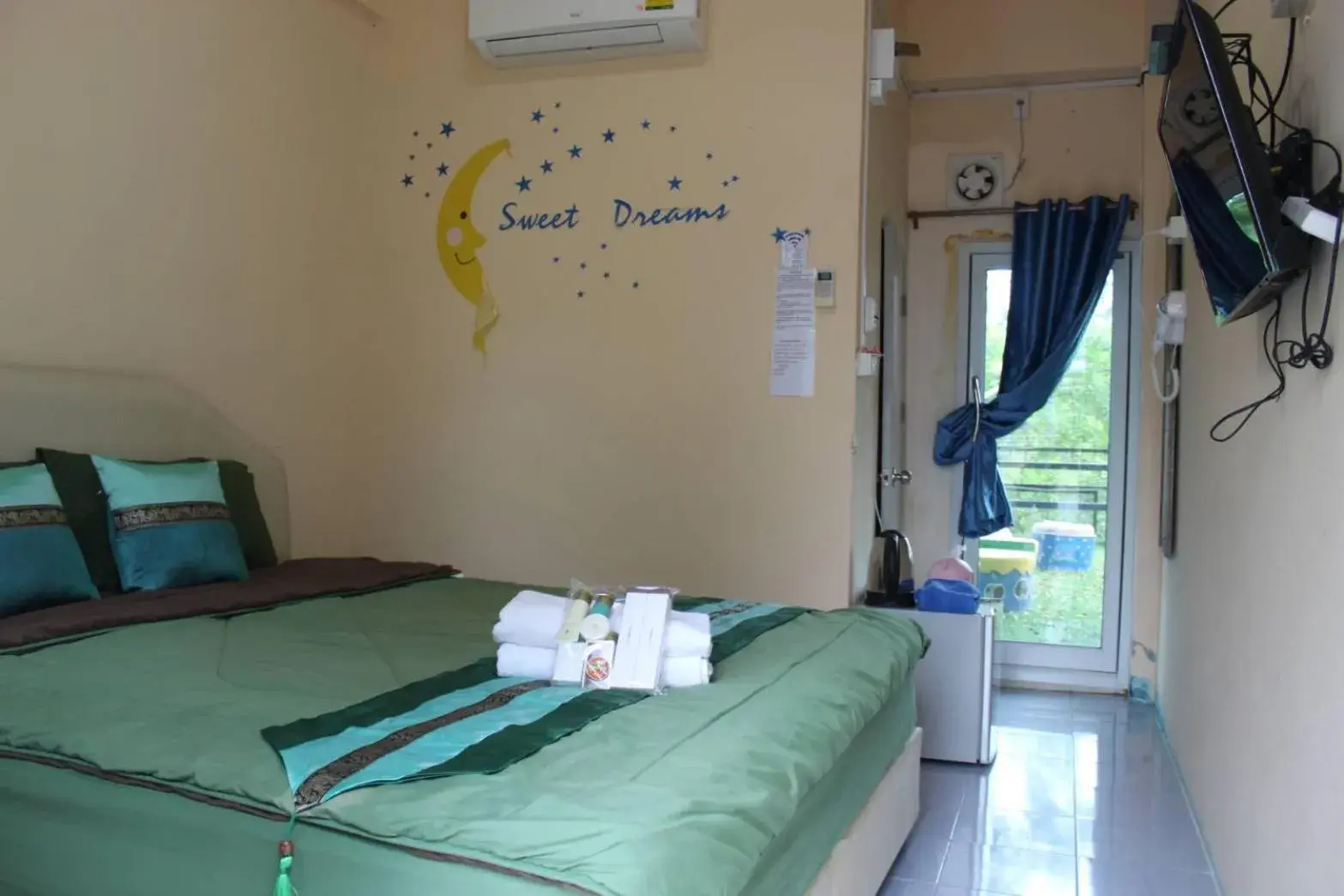 Small Double Room in Rai Phuruk Resort