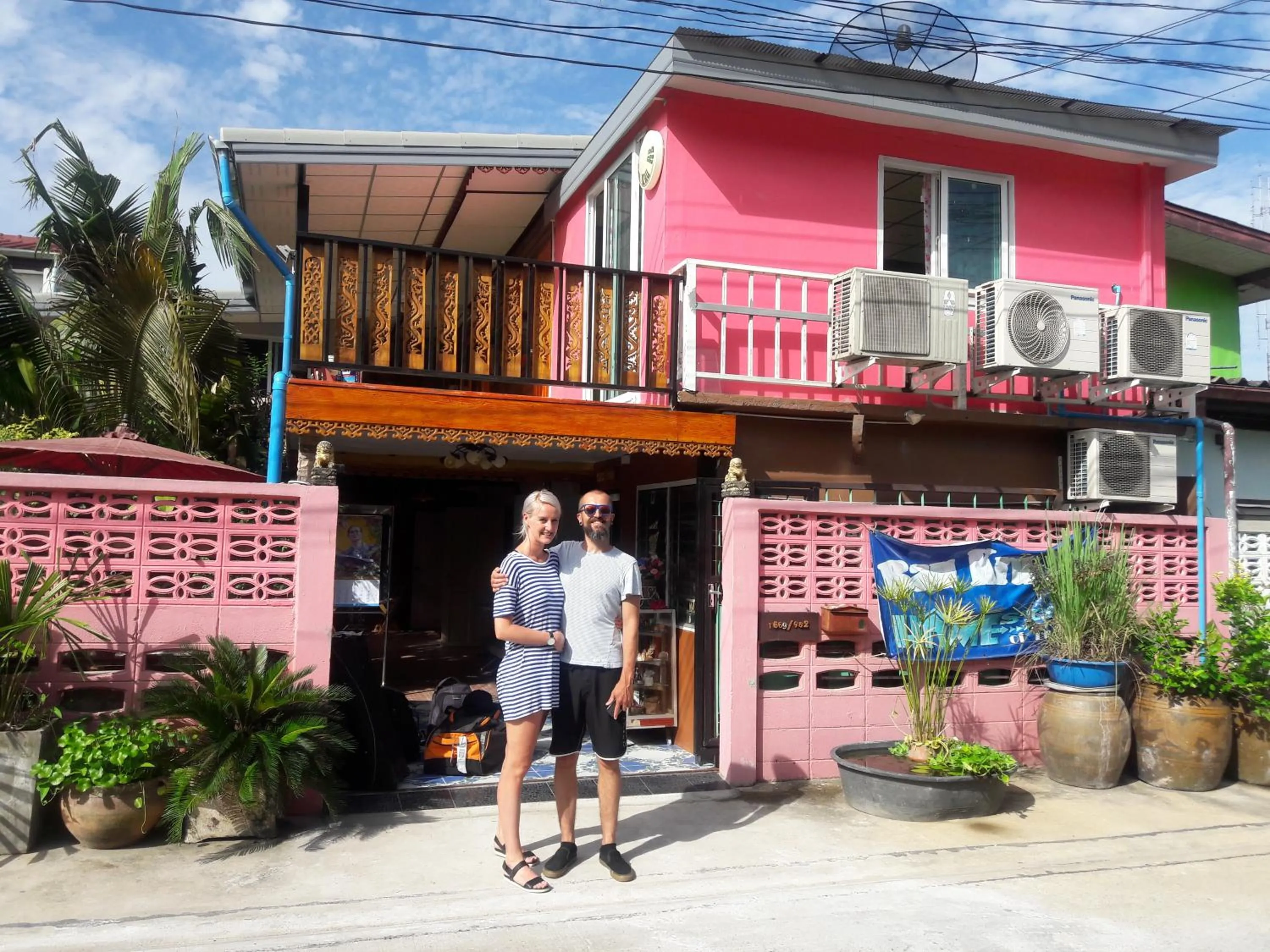 Property building in Ban Kru Ae HomeHostel