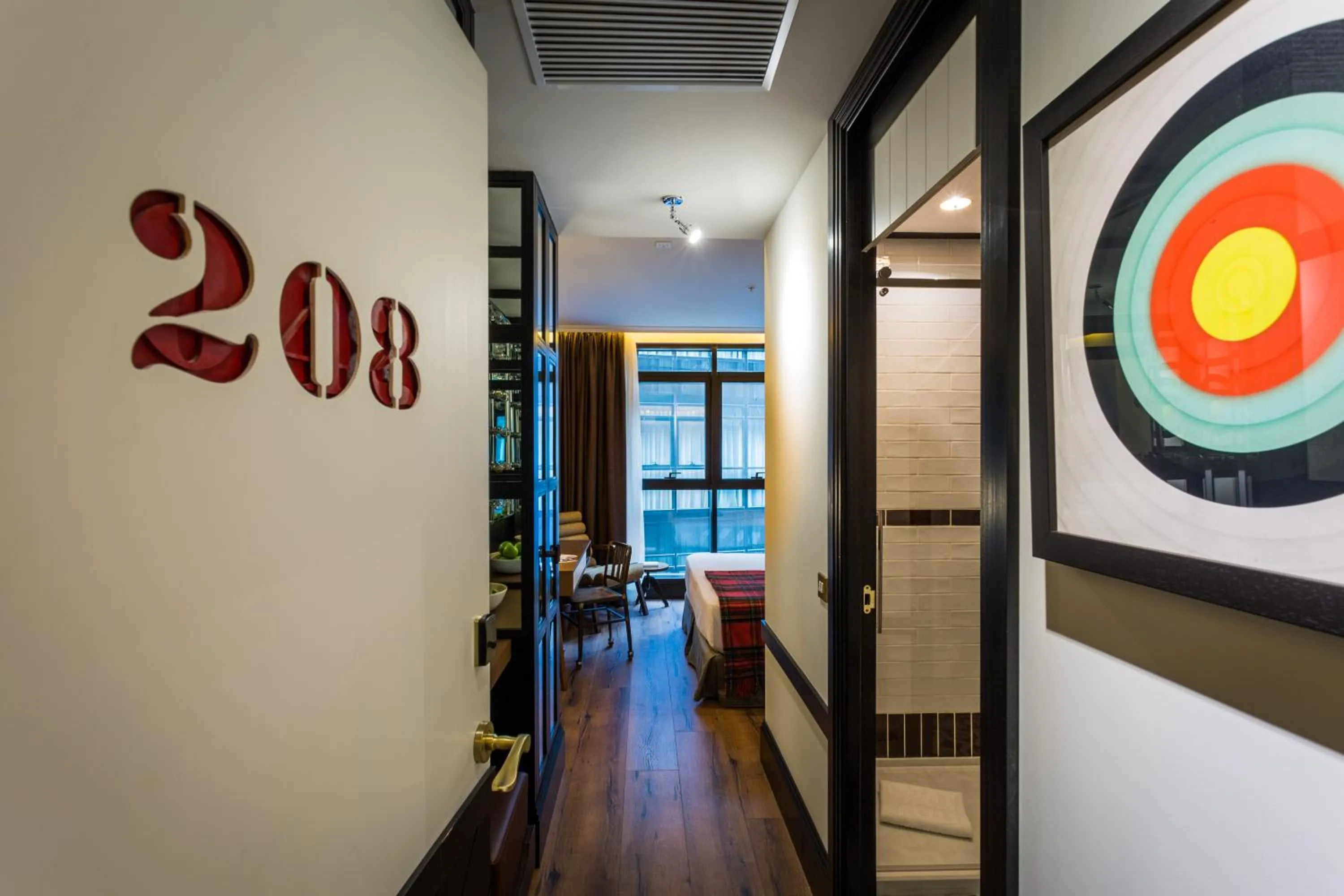 Photo of the whole room in Only YOU Hotel Atocha