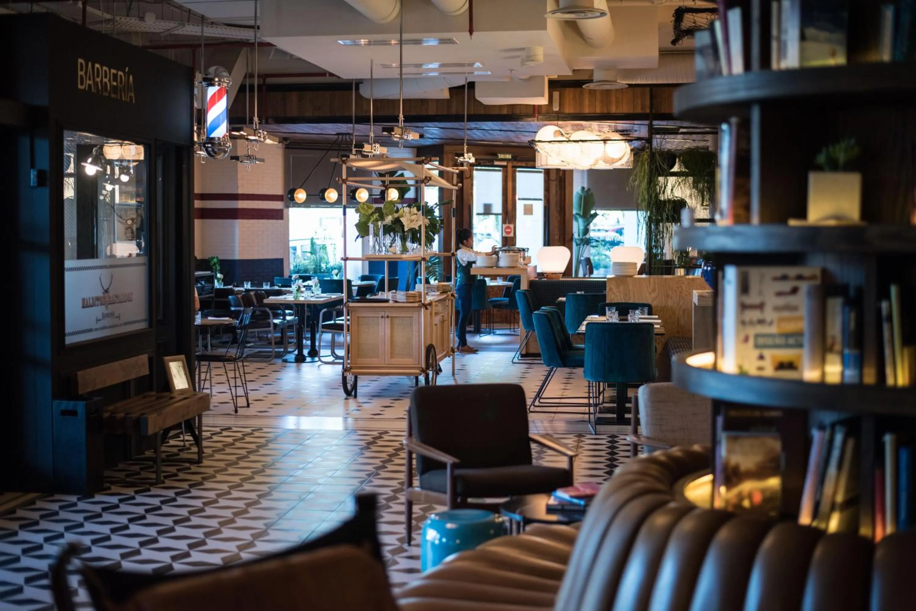 Restaurant/places to eat in Only YOU Hotel Atocha