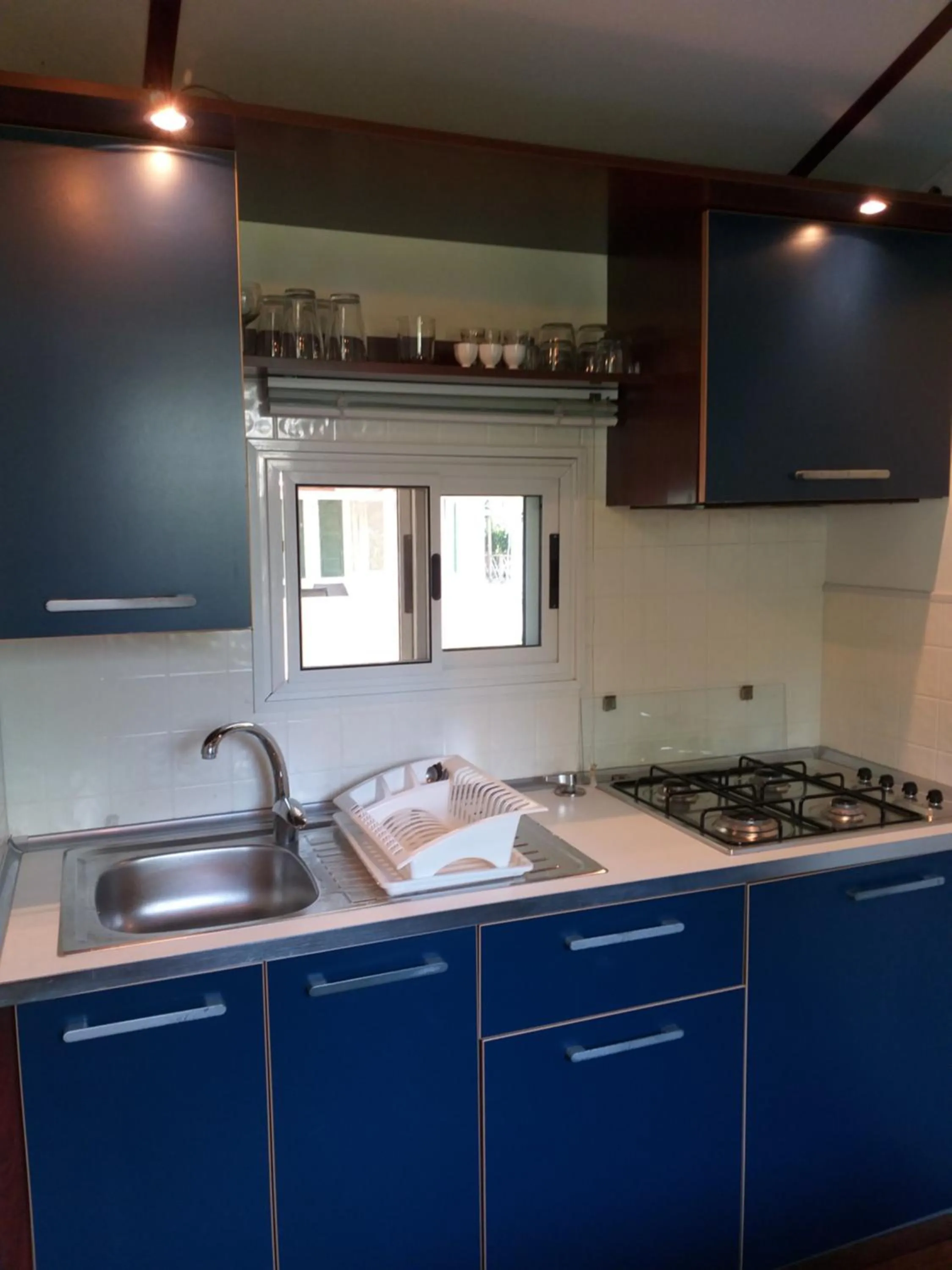 Kitchen or kitchenette in Mobilhome Angel