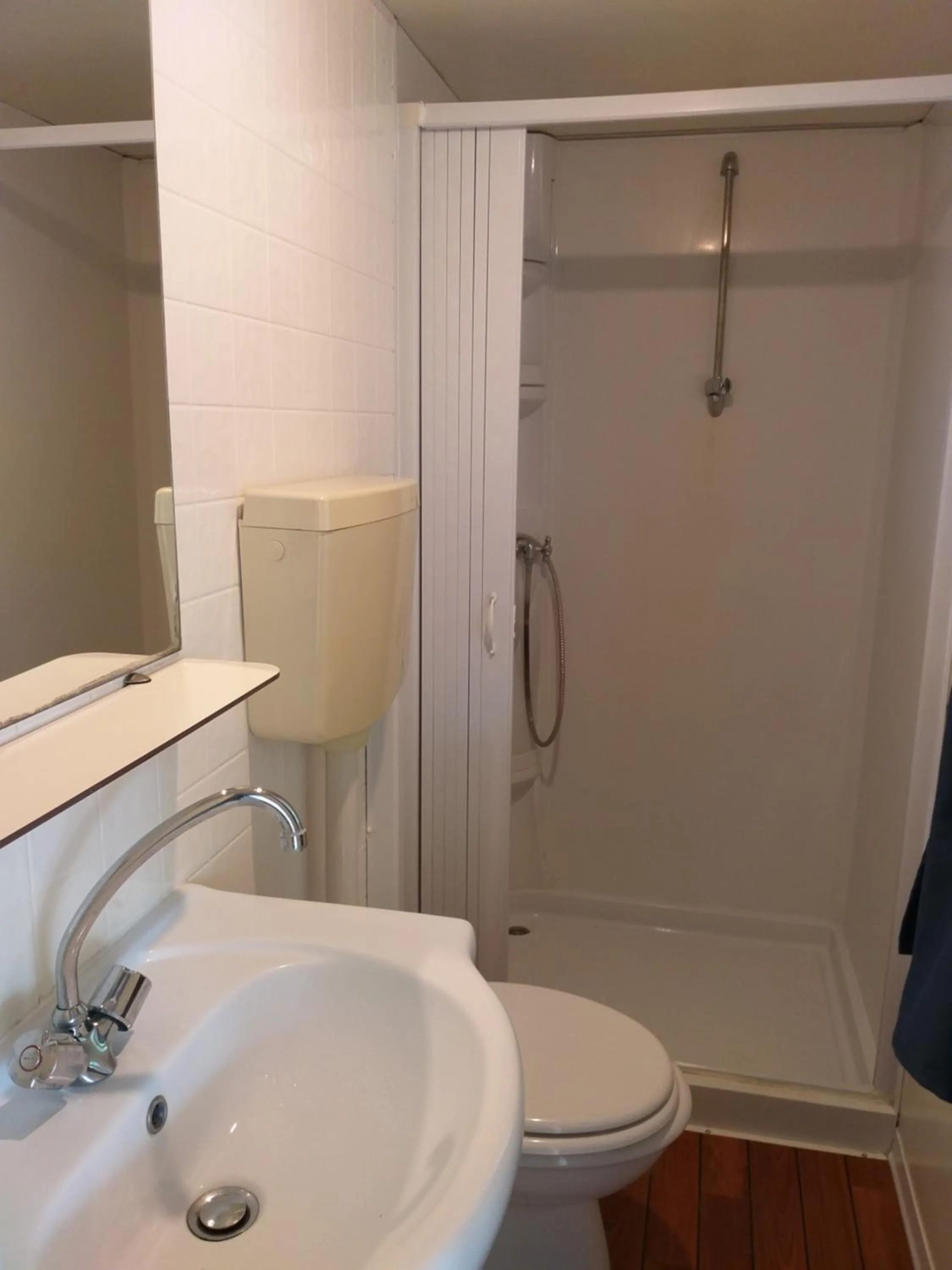Bathroom in Mobilhome Angel